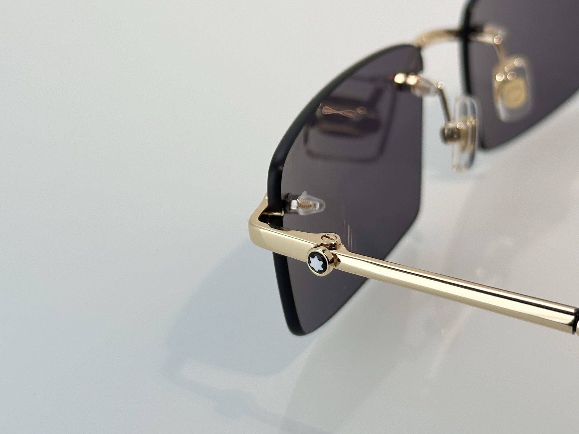 Designer Sunglasses MB0443S