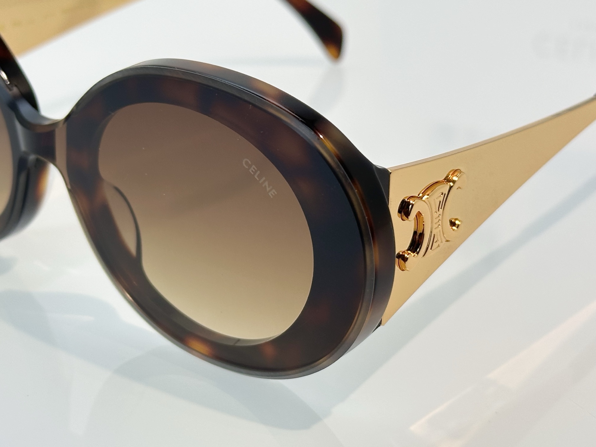 Designer Sunglasses CL42106U