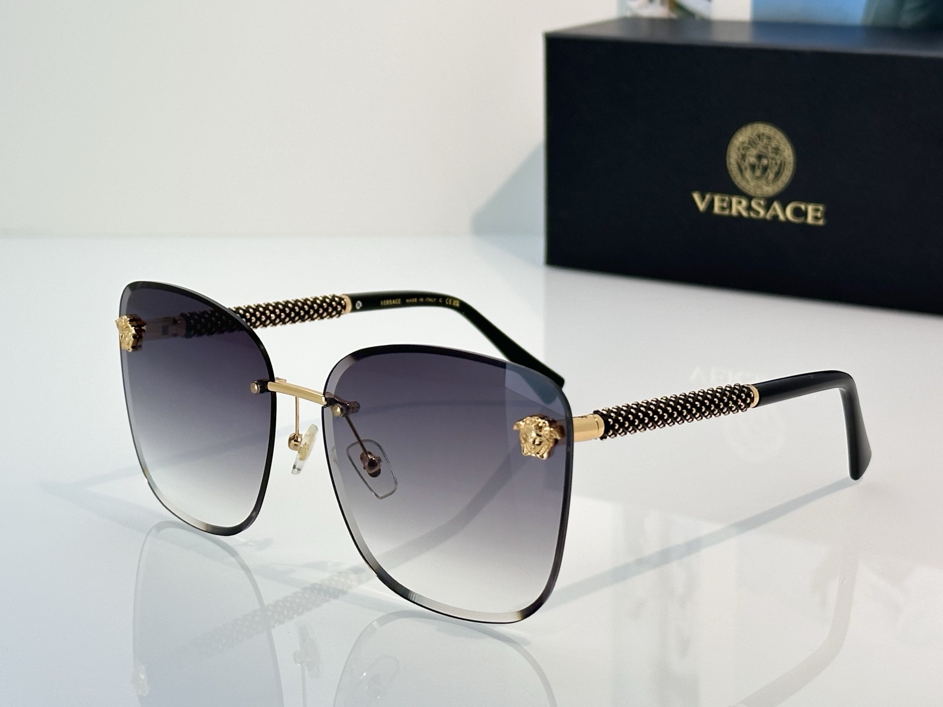 Designer Sunglasses VE2292