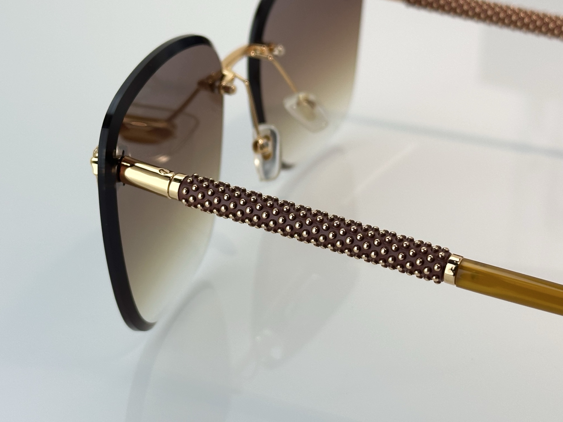 Designer Sunglasses VE2292