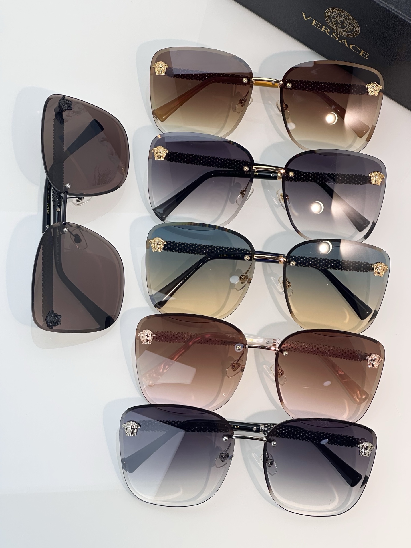 Designer Sunglasses VE2292