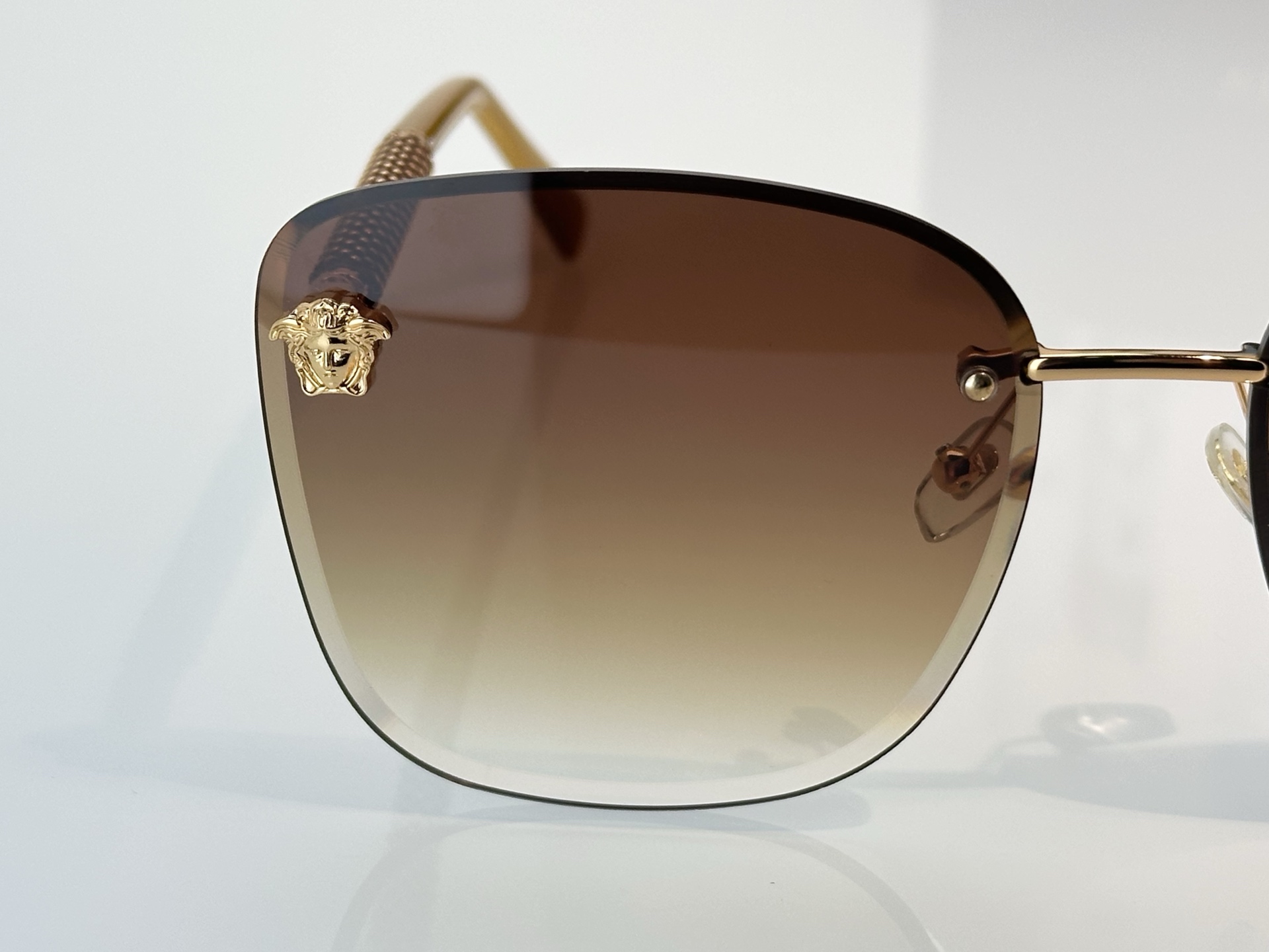Designer Sunglasses VE2292