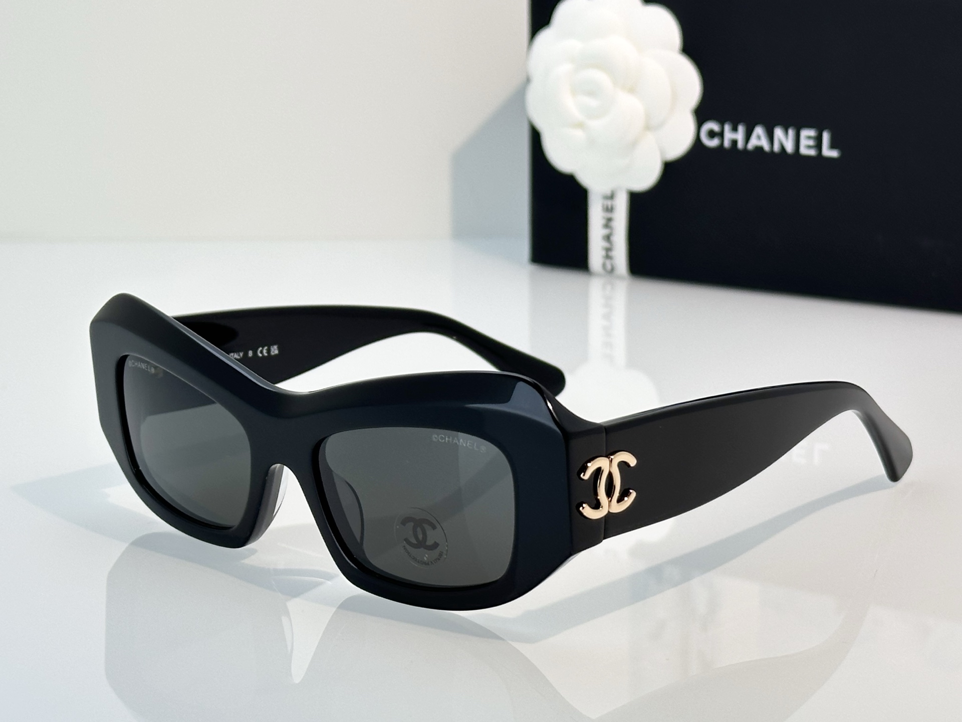 Chanel Sunglasses A71802