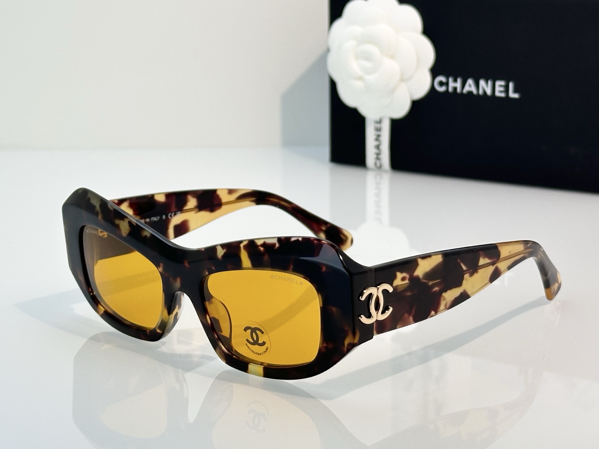 Chanel Sunglasses A71802