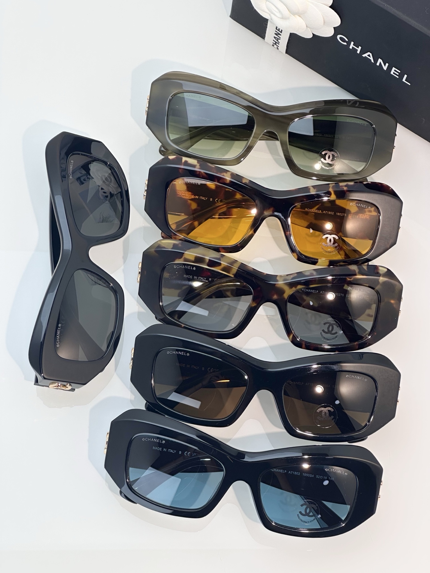 Chanel Sunglasses A71802