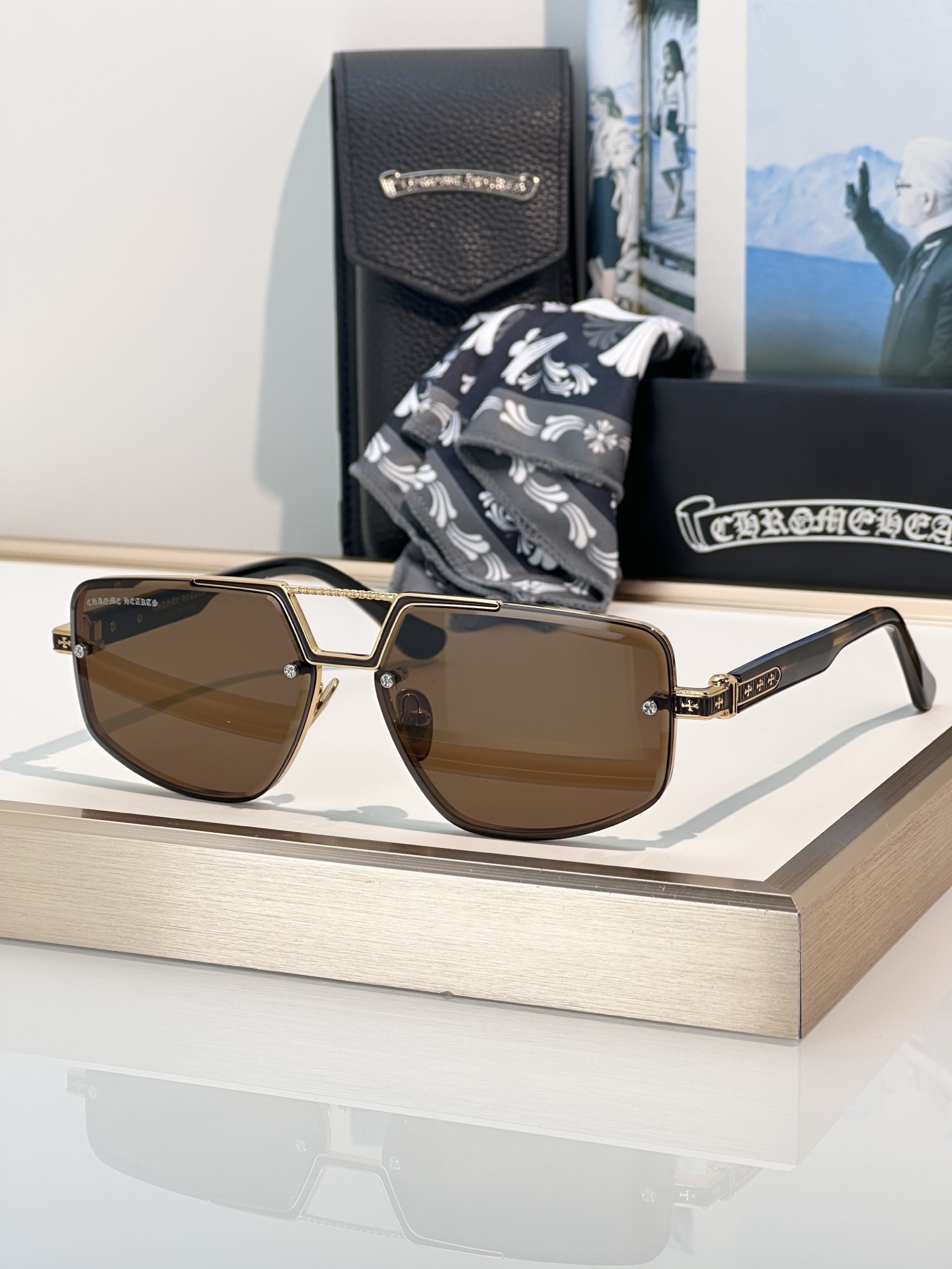 Designer Sunglasses LOVE