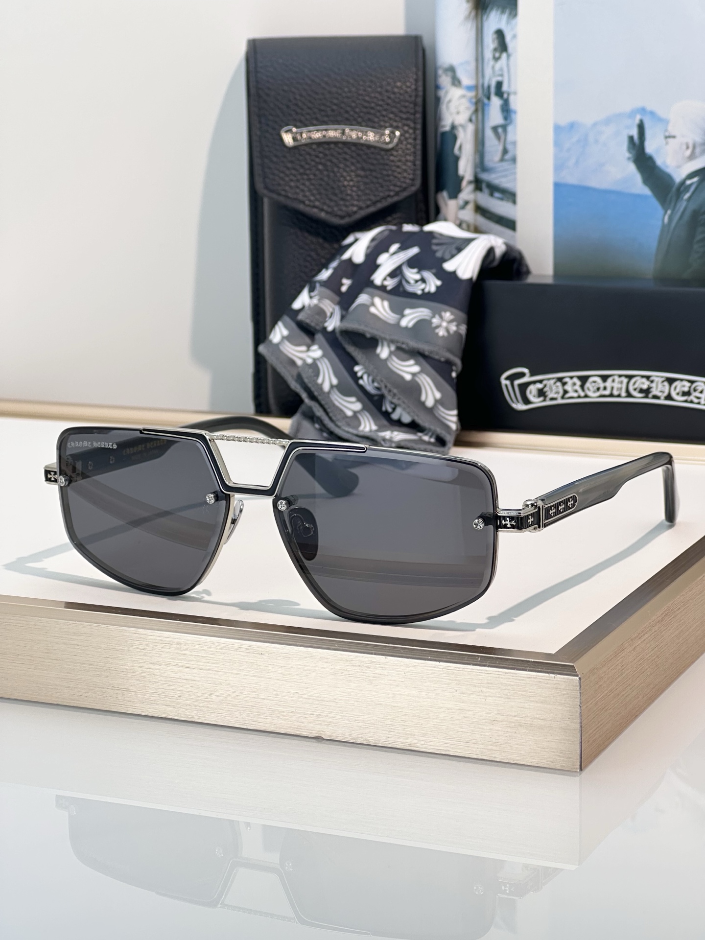Designer Sunglasses LOVE