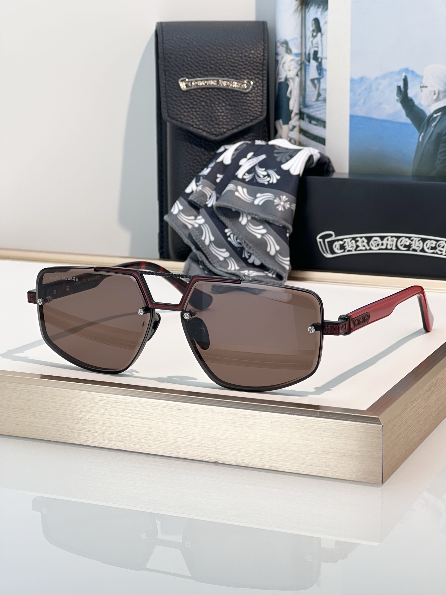Designer Sunglasses LOVE