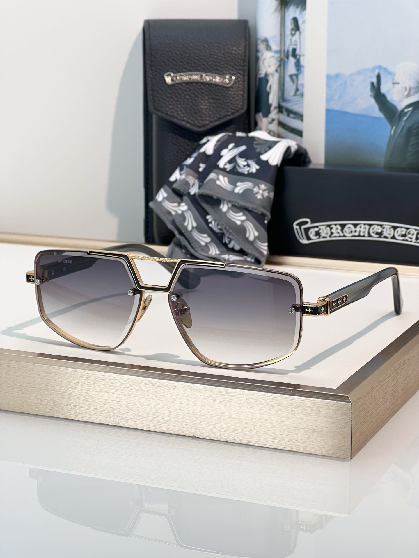 Designer Sunglasses LOVE