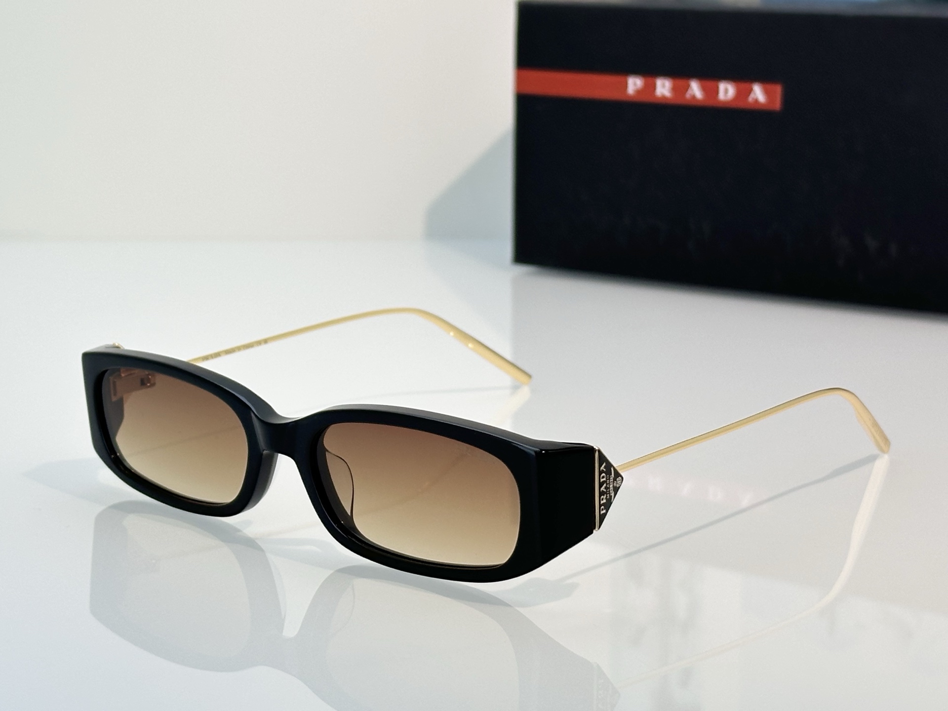 Designer Sunglasses PRD25S