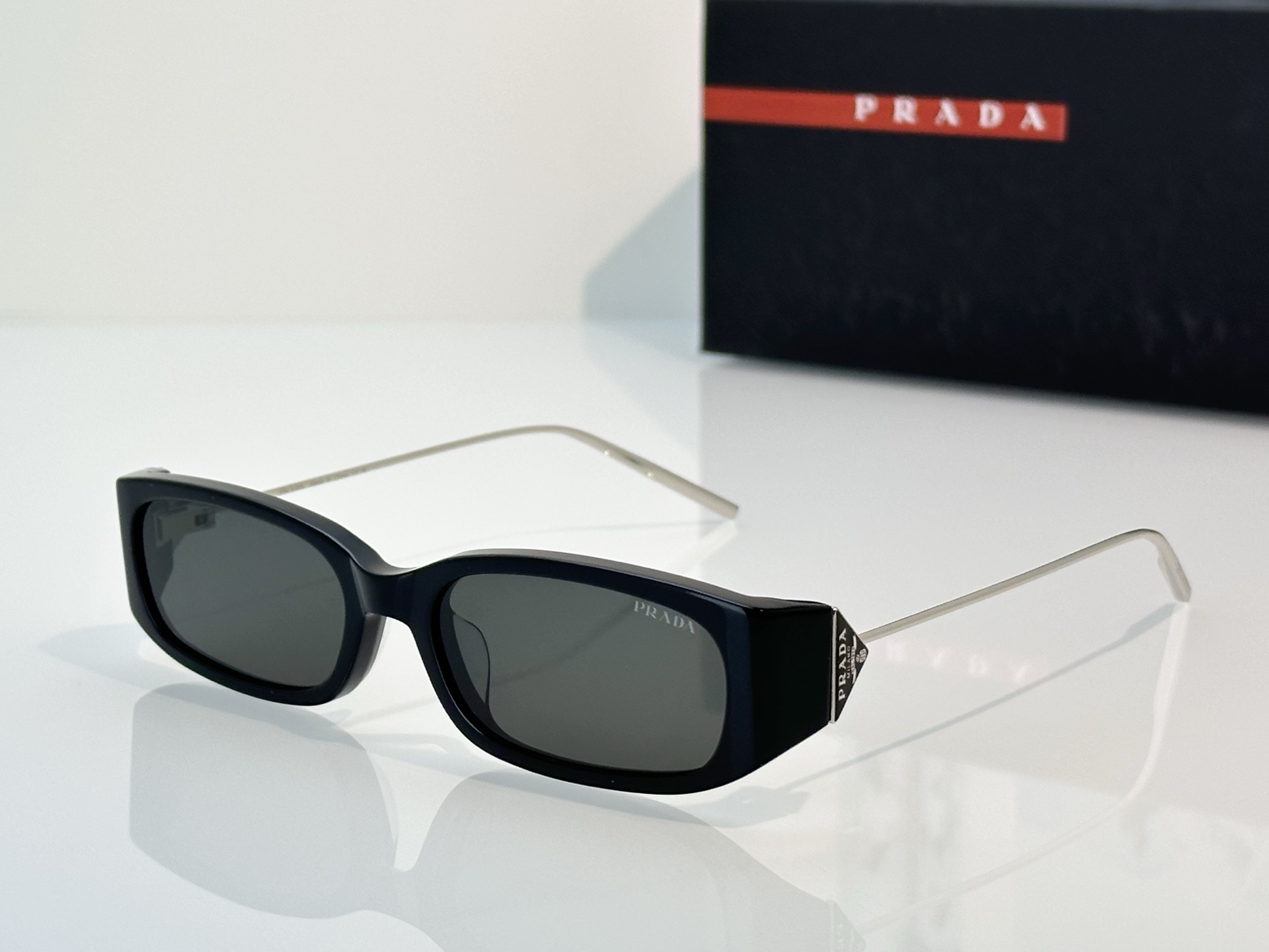 Designer Sunglasses PRD25S