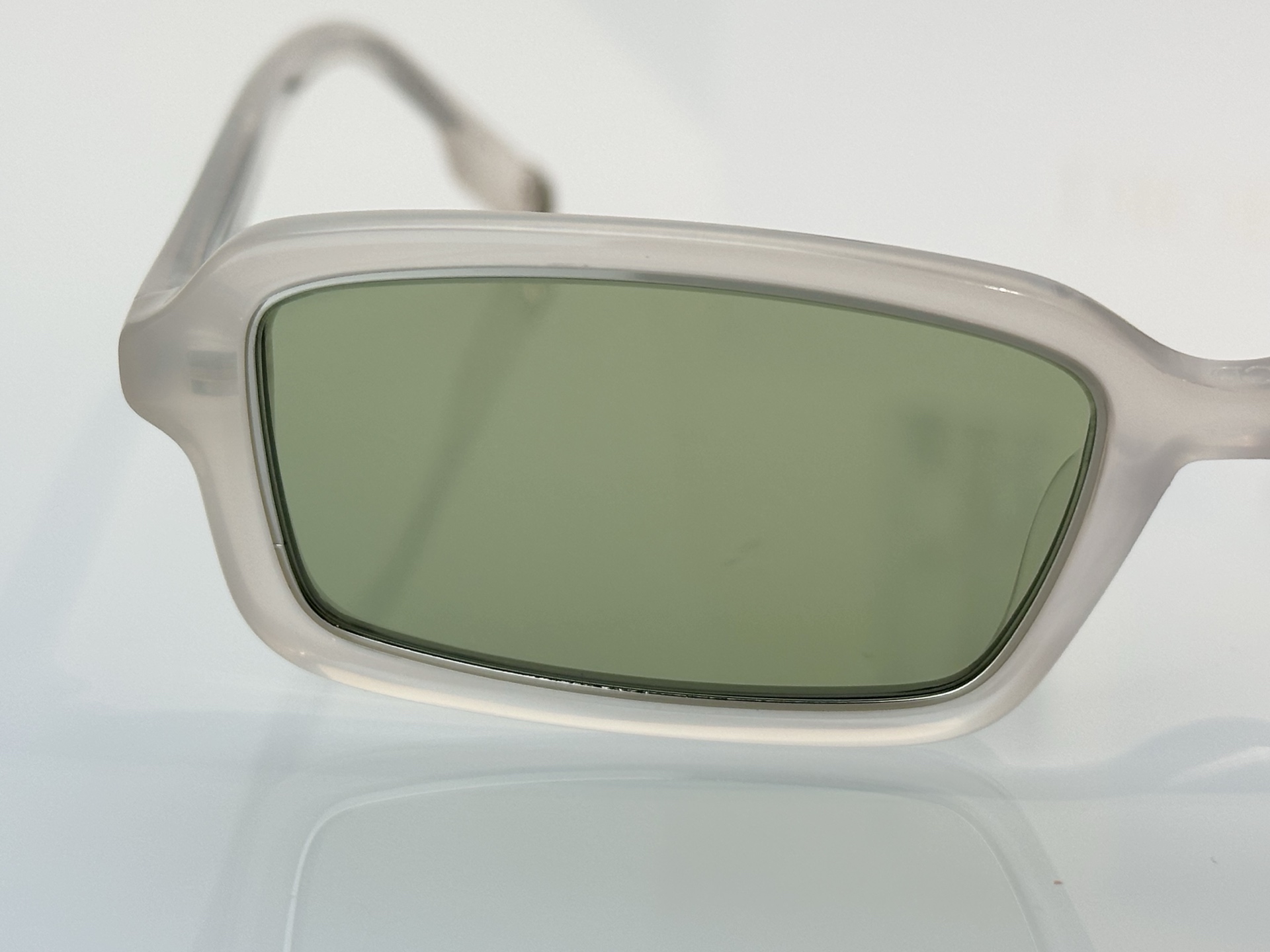 Designer Sunglasses Symbol