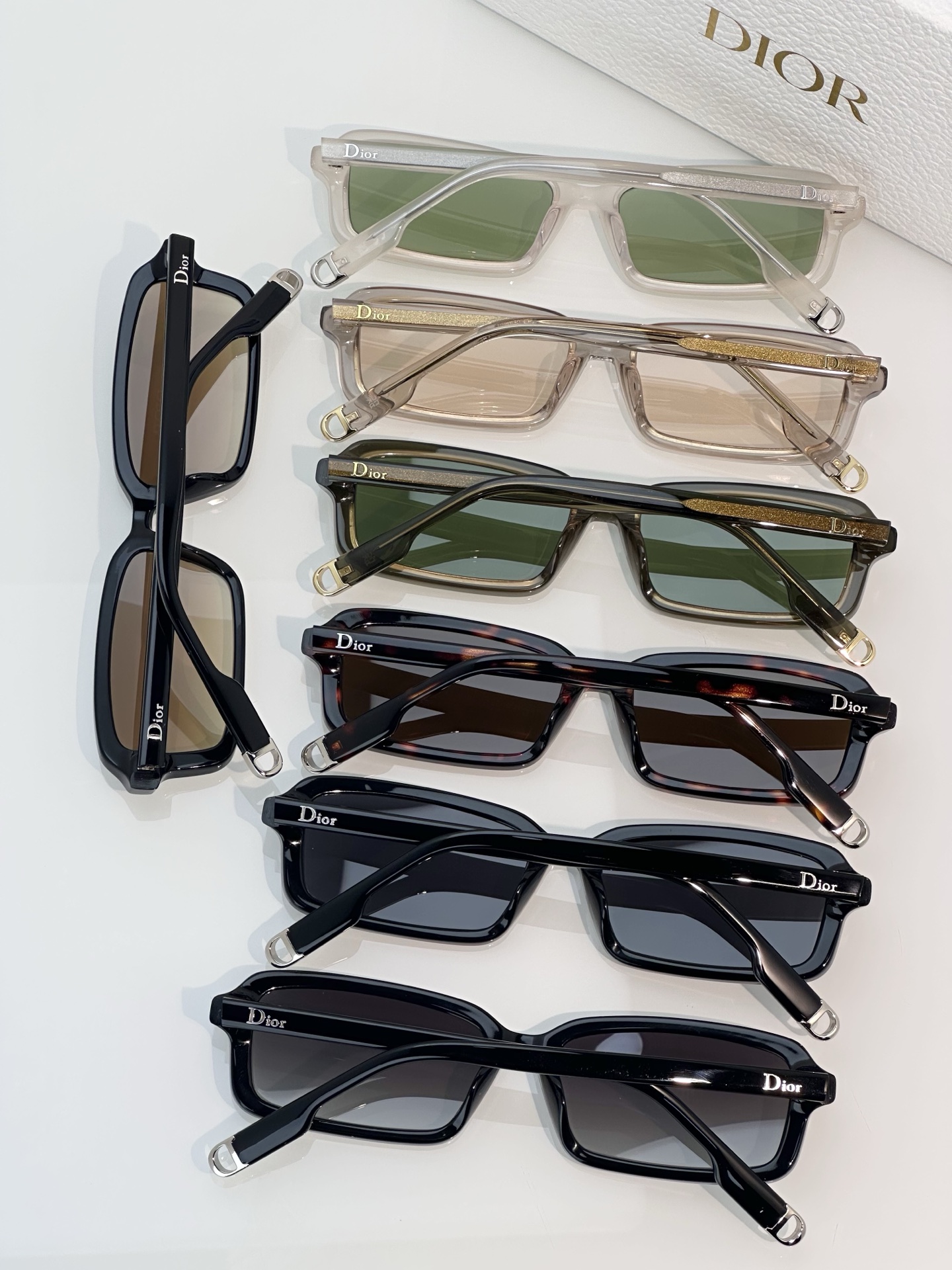 Designer Sunglasses Symbol