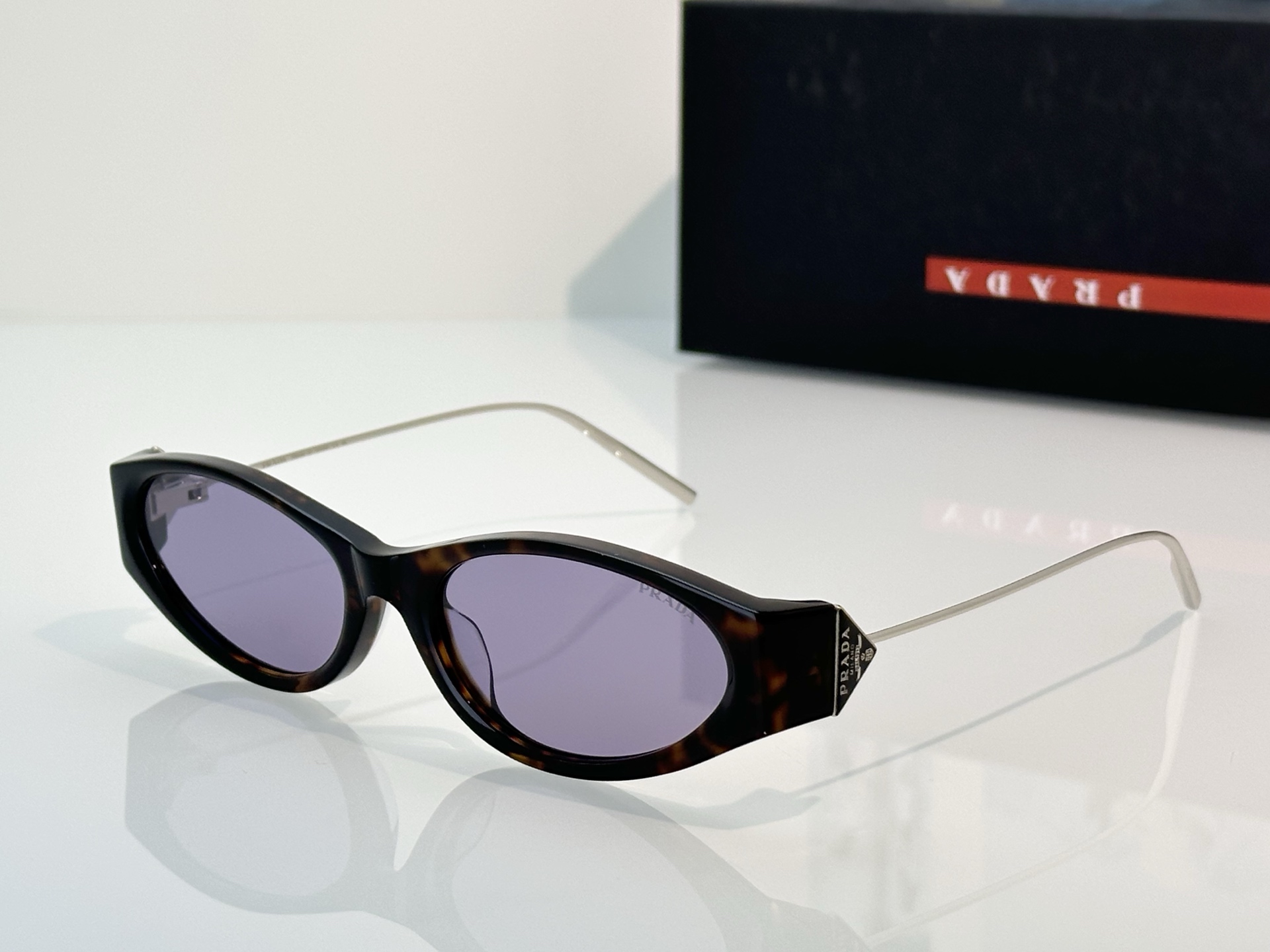Designer Sunglasses PRD26S