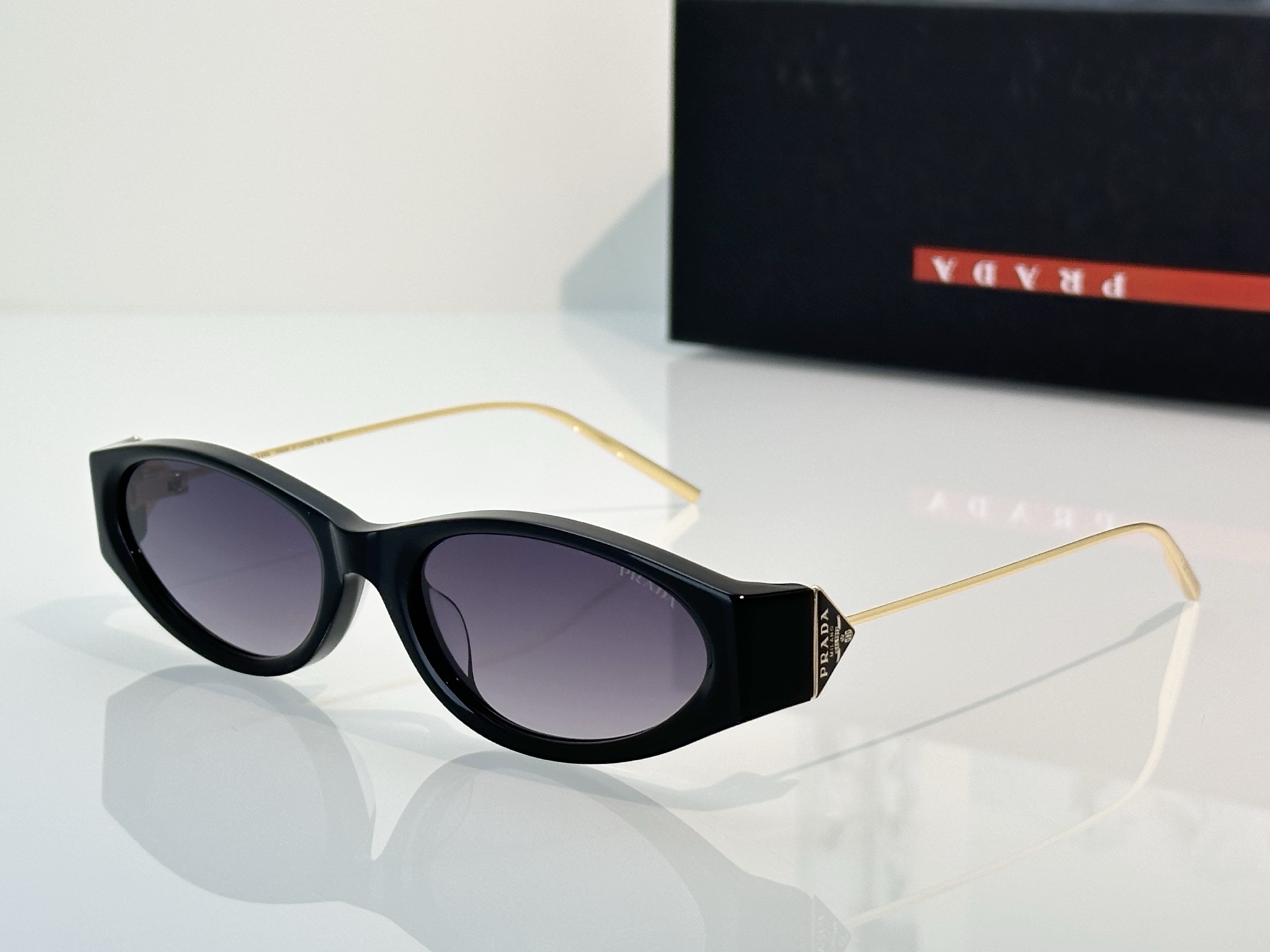 Designer Sunglasses PRD26S