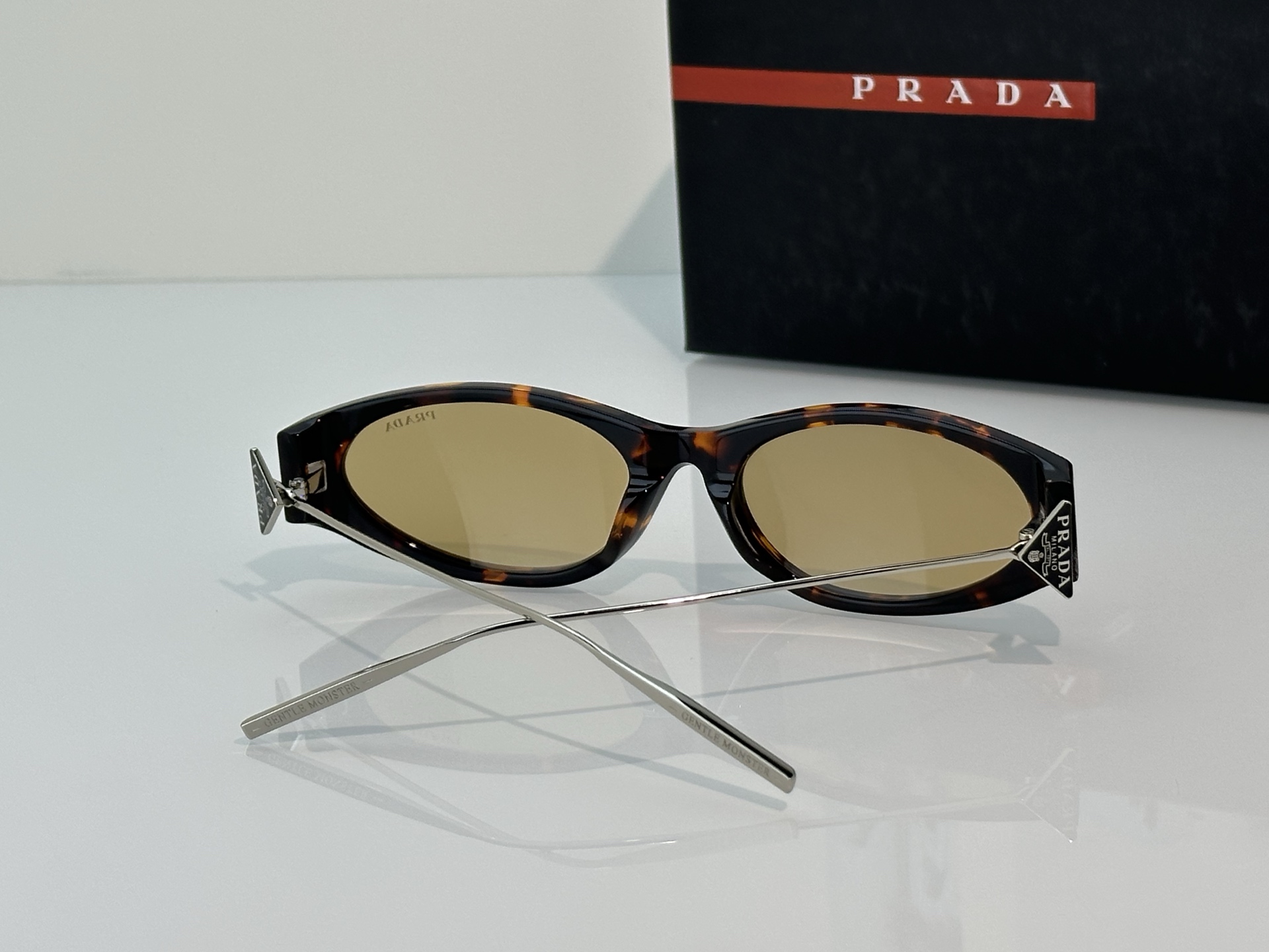Prada Sunglasses PRD26S