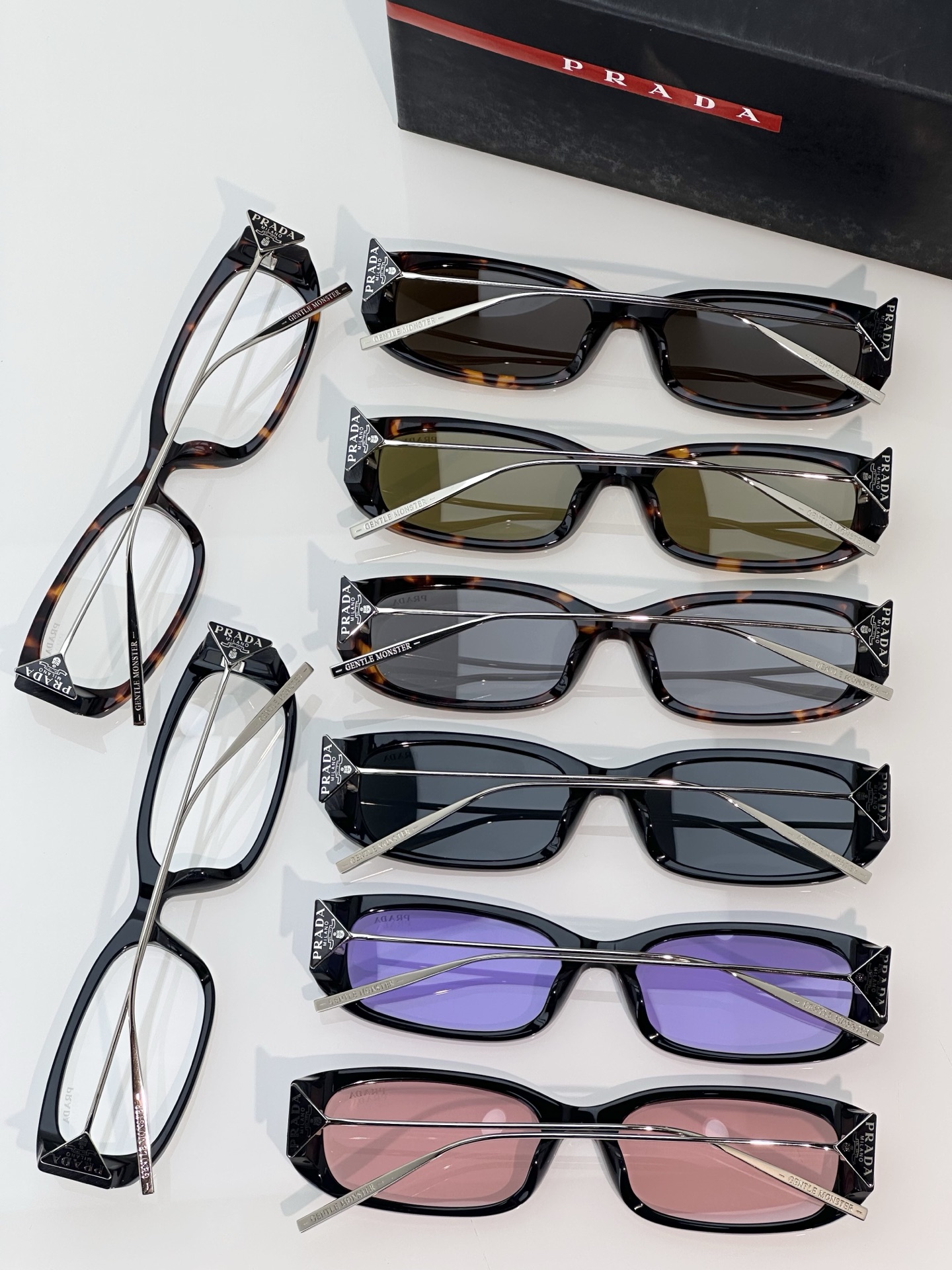 Prada Sunglasses PRD25S
