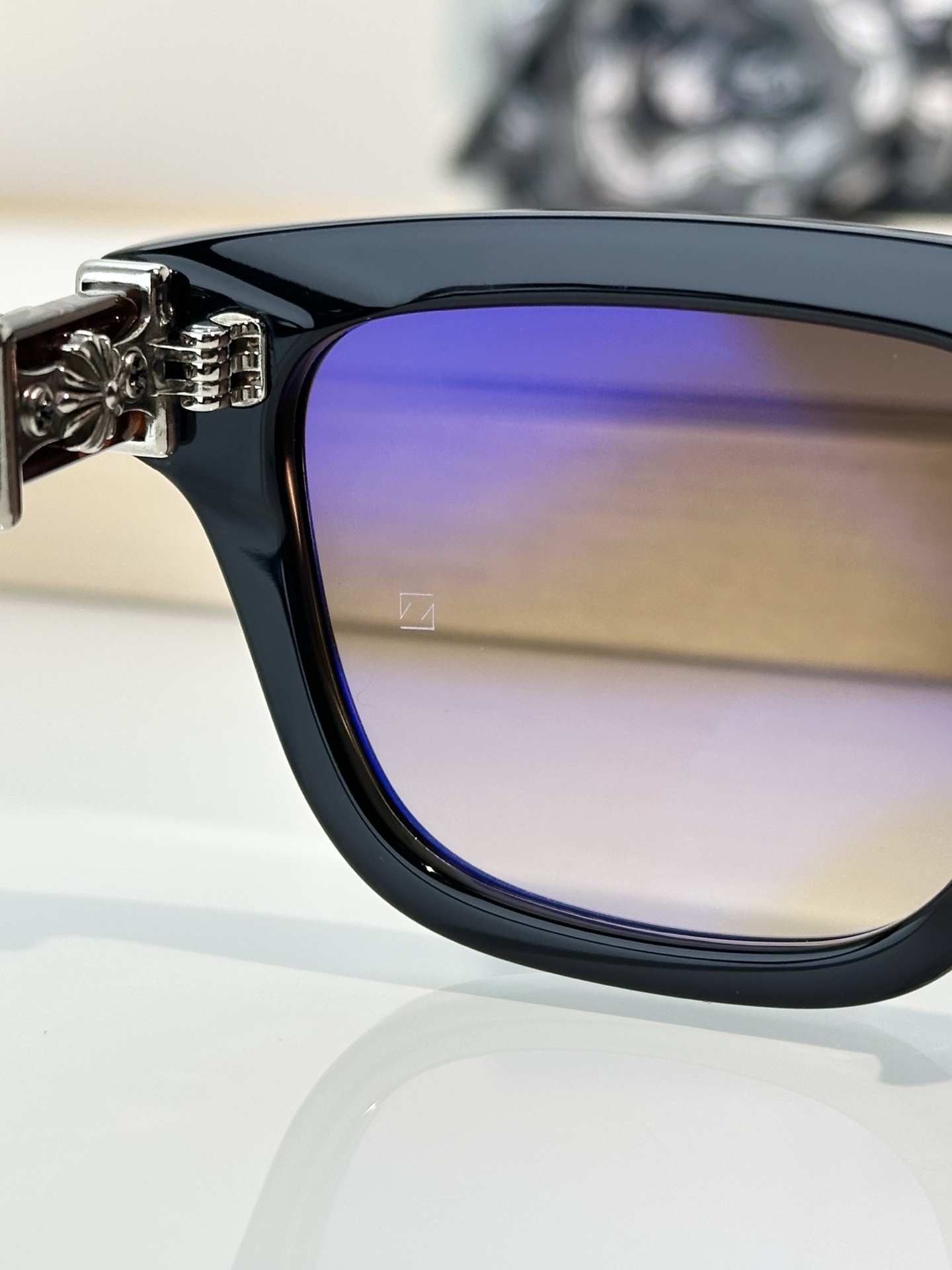 Designer Sunglasses VAGILLIONAIRE