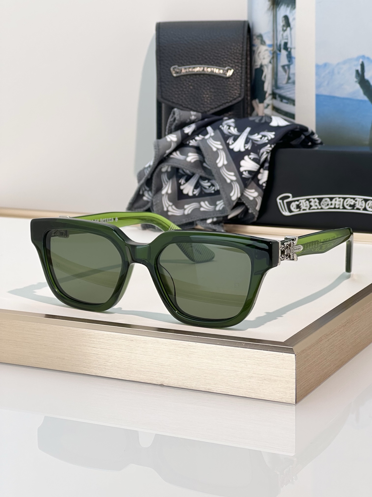 Designer Sunglasses VAGILLIONAIRE