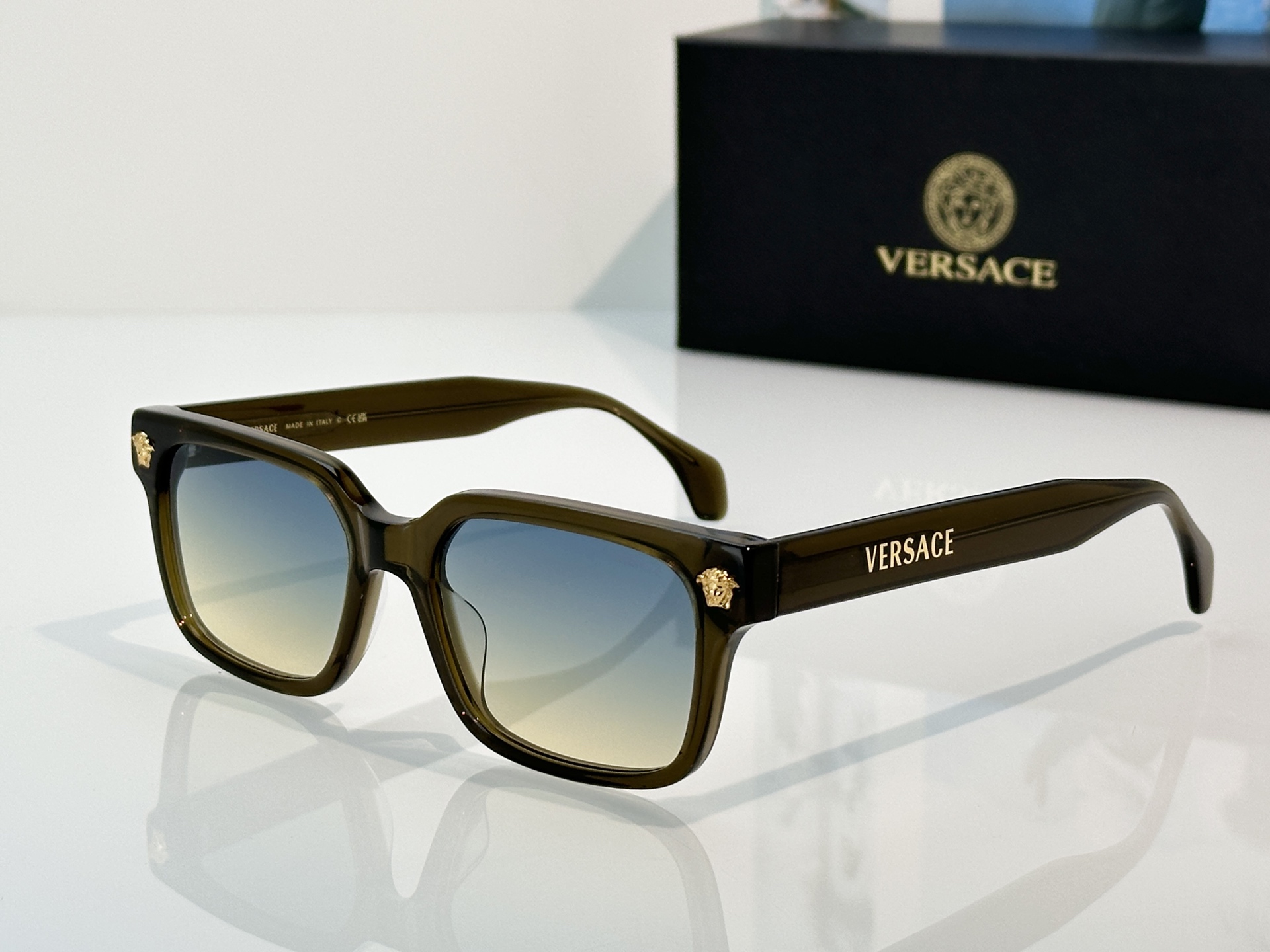 Designer Sunglasses VE2196