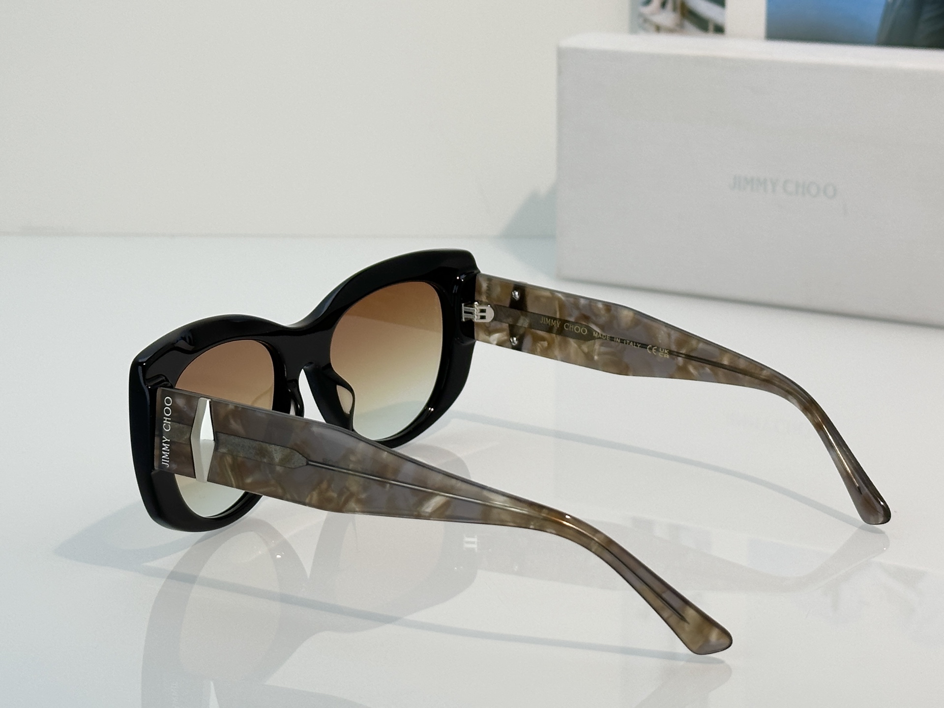 Designer Sunglasses JC5066U