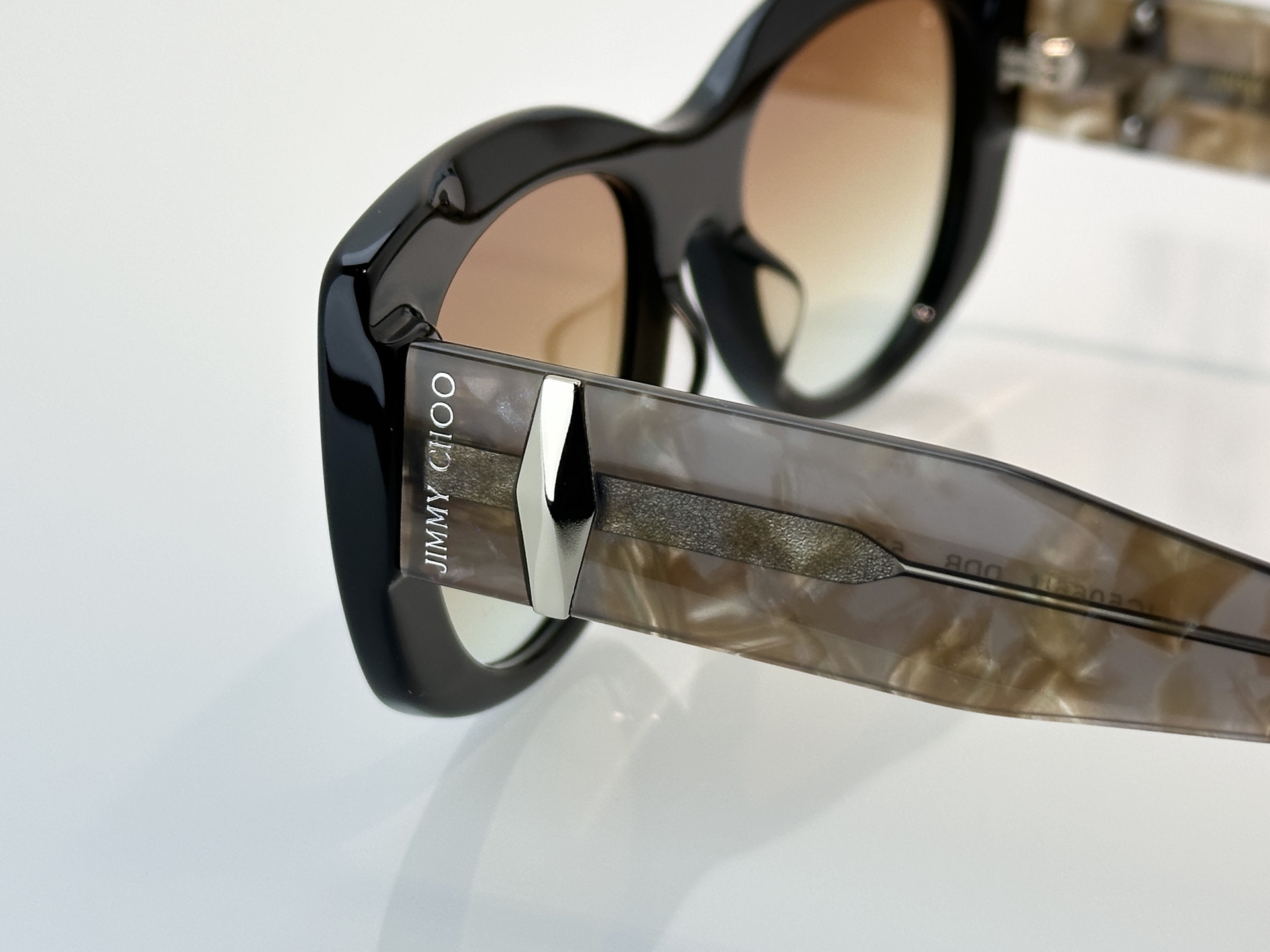Designer Sunglasses JC5066U