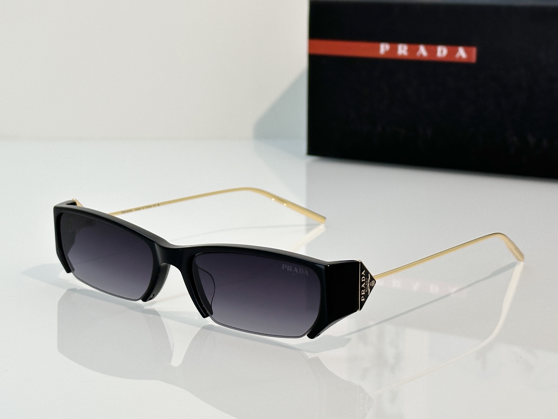 Designer Sunglasses PRD63S