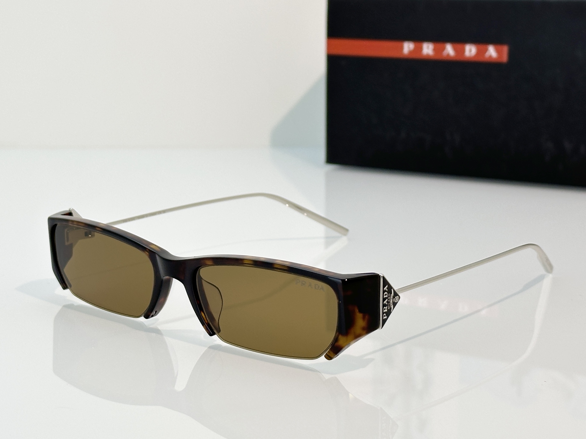 Designer Sunglasses PRD63S