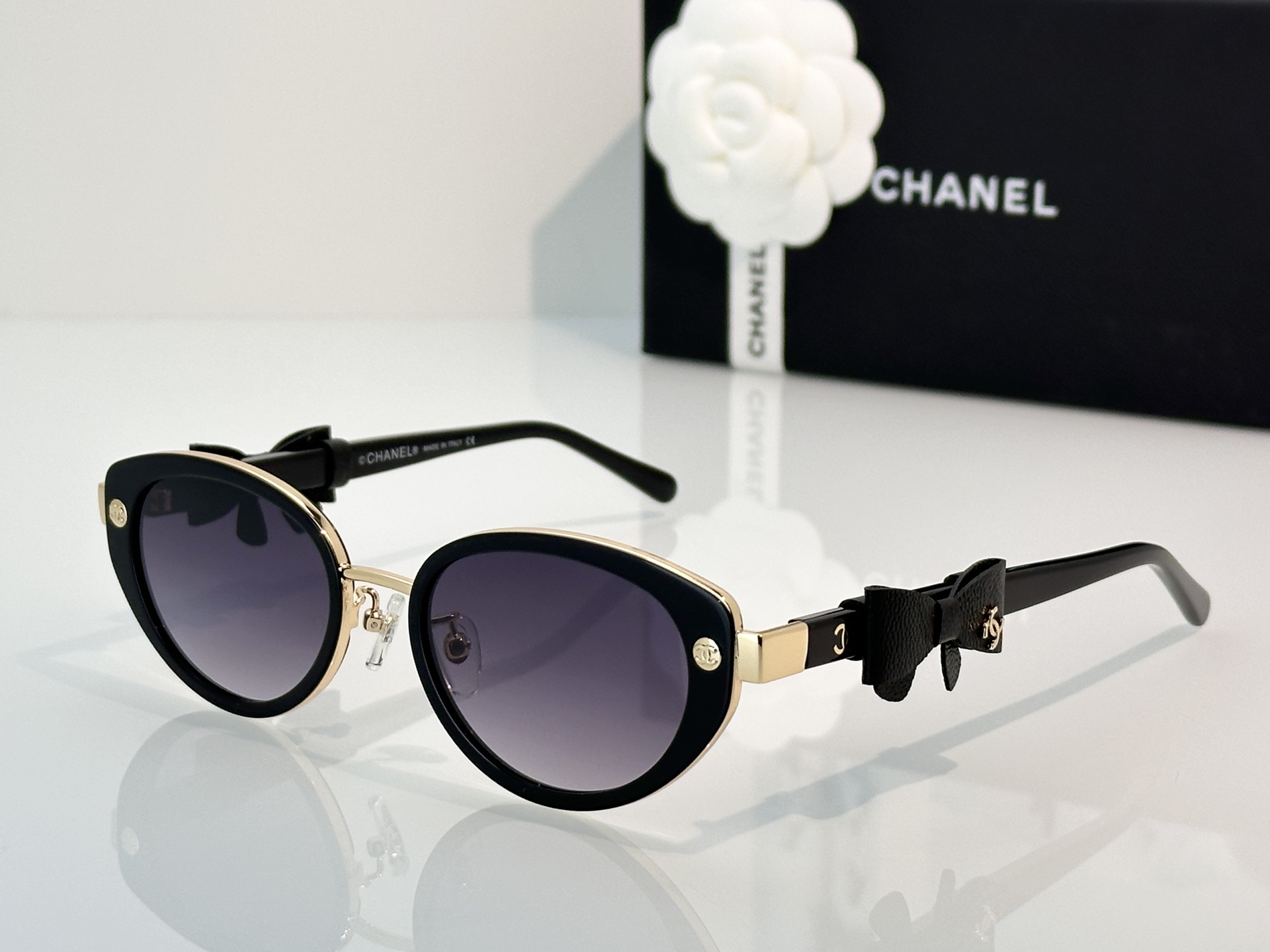 Chanel Sunglasses CH9188