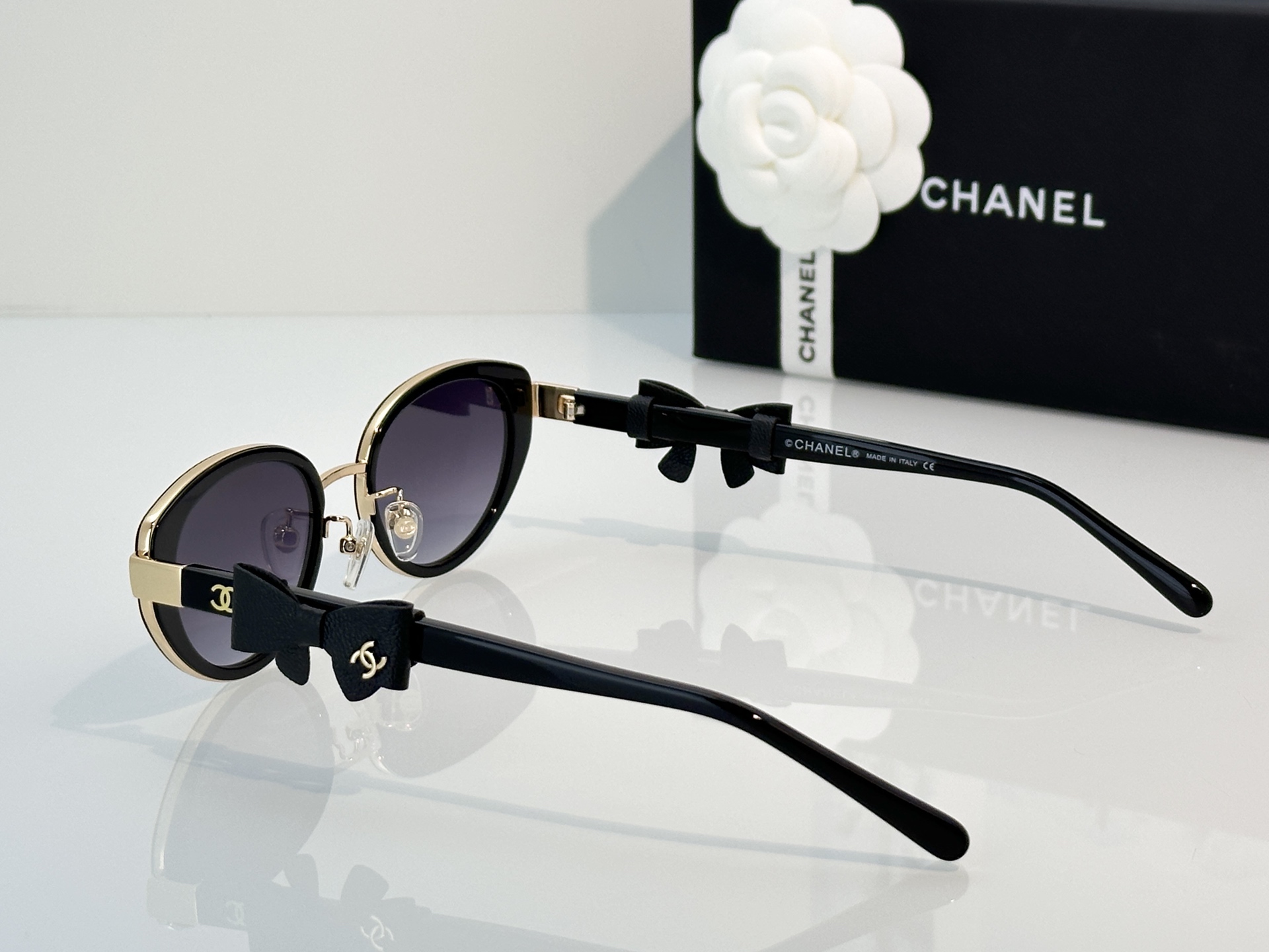 Chanel Sunglasses CH9188