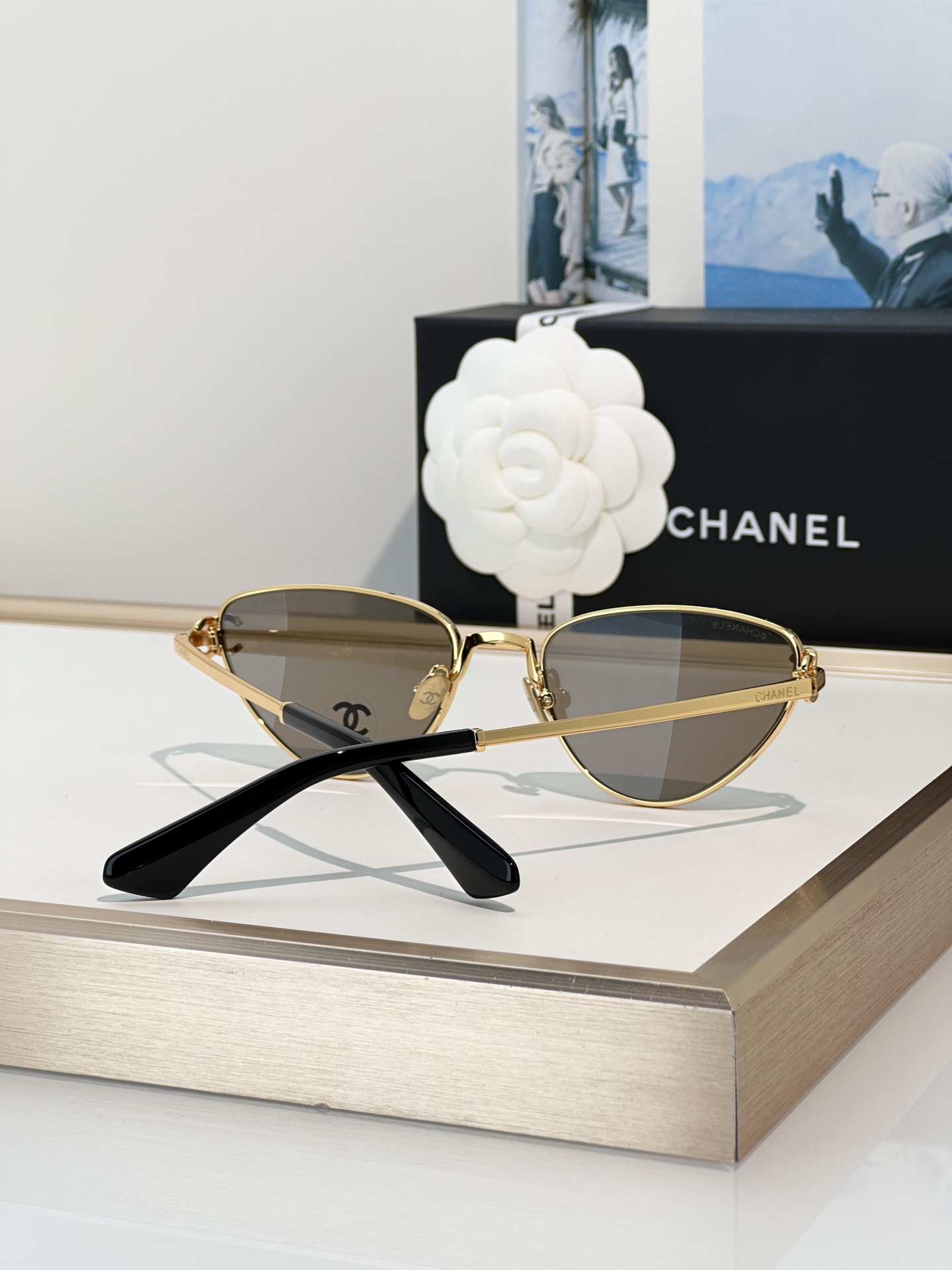 Chanel Sunglasses CH4305