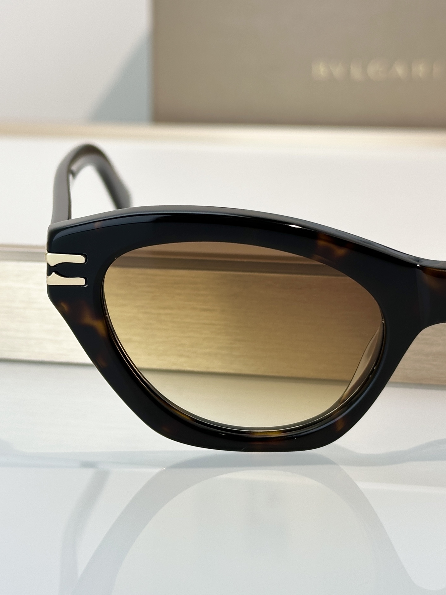 Bvlgari Sunglasses BV40099I