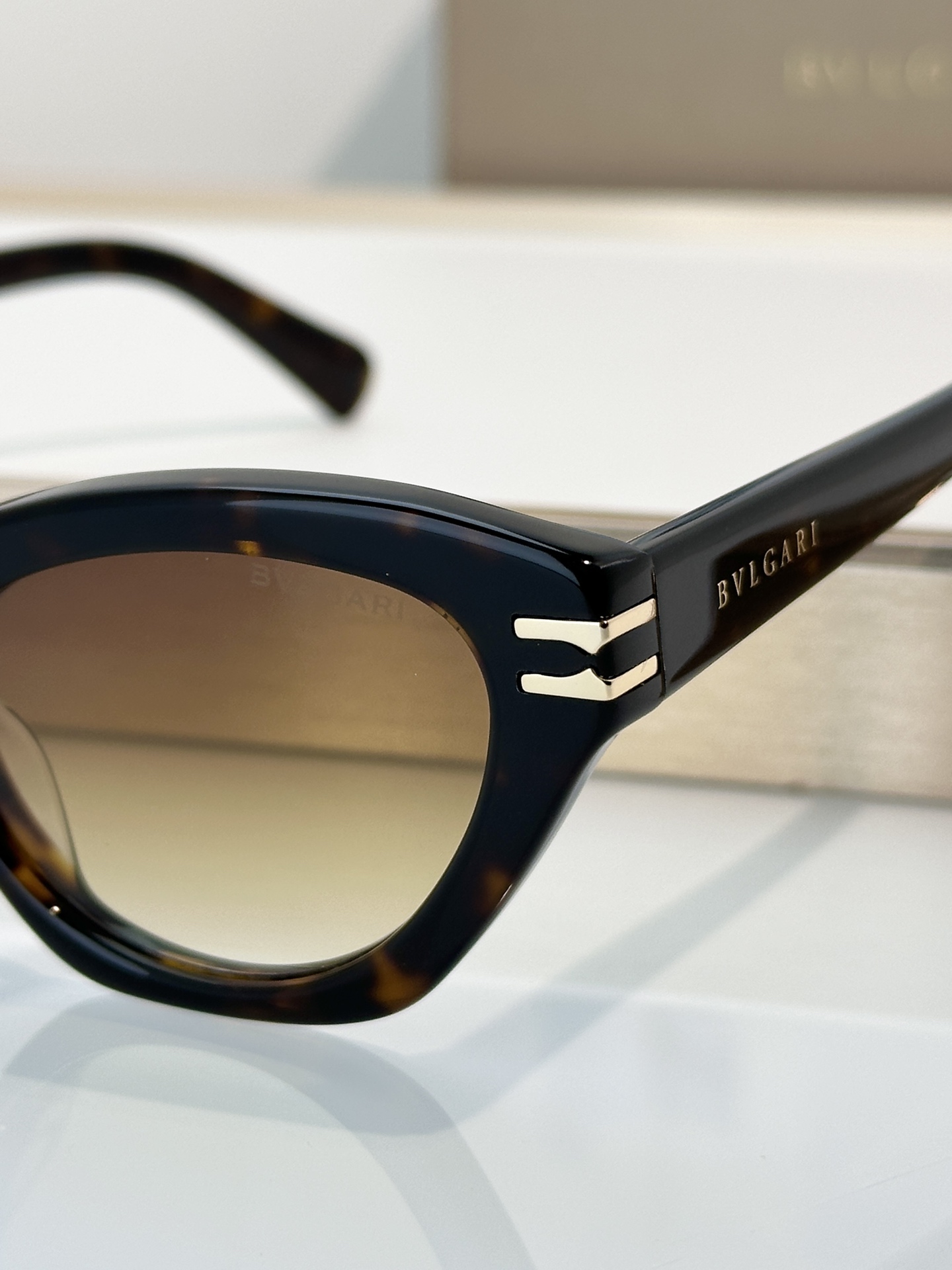 Bvlgari Sunglasses BV40099I