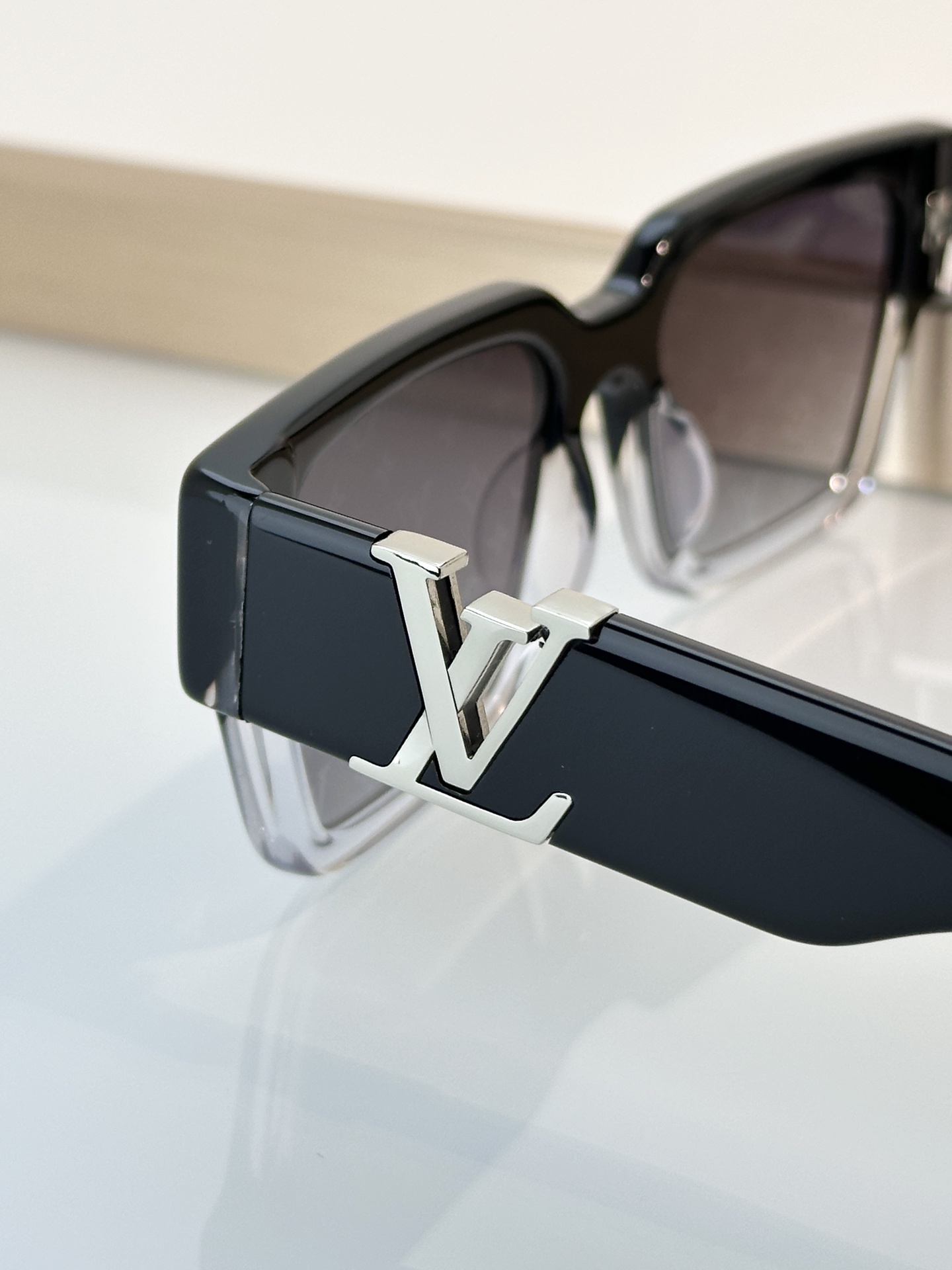 Designer Sunglasses Z2178E