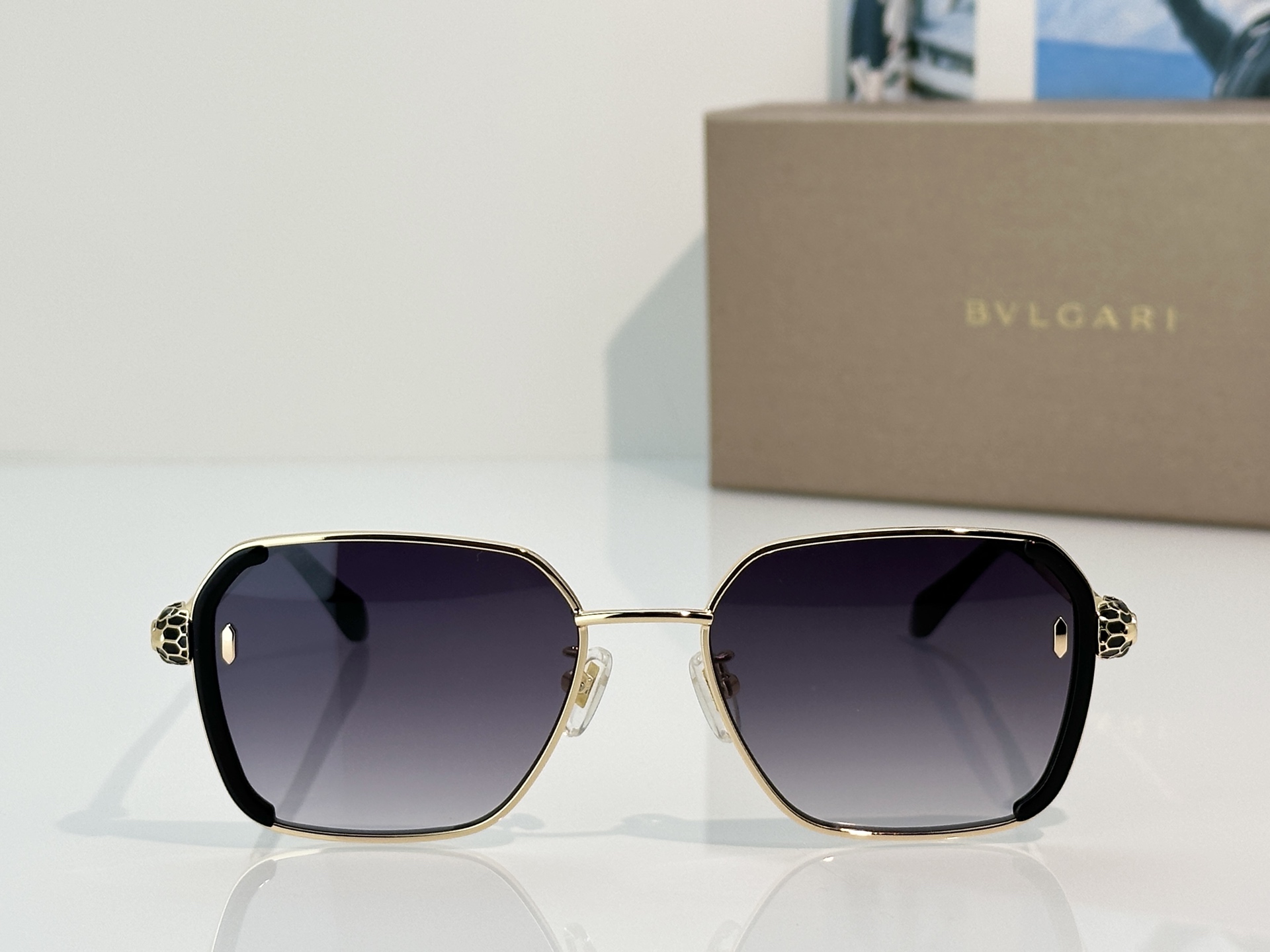 Bvlgari Sunglasses BV40095