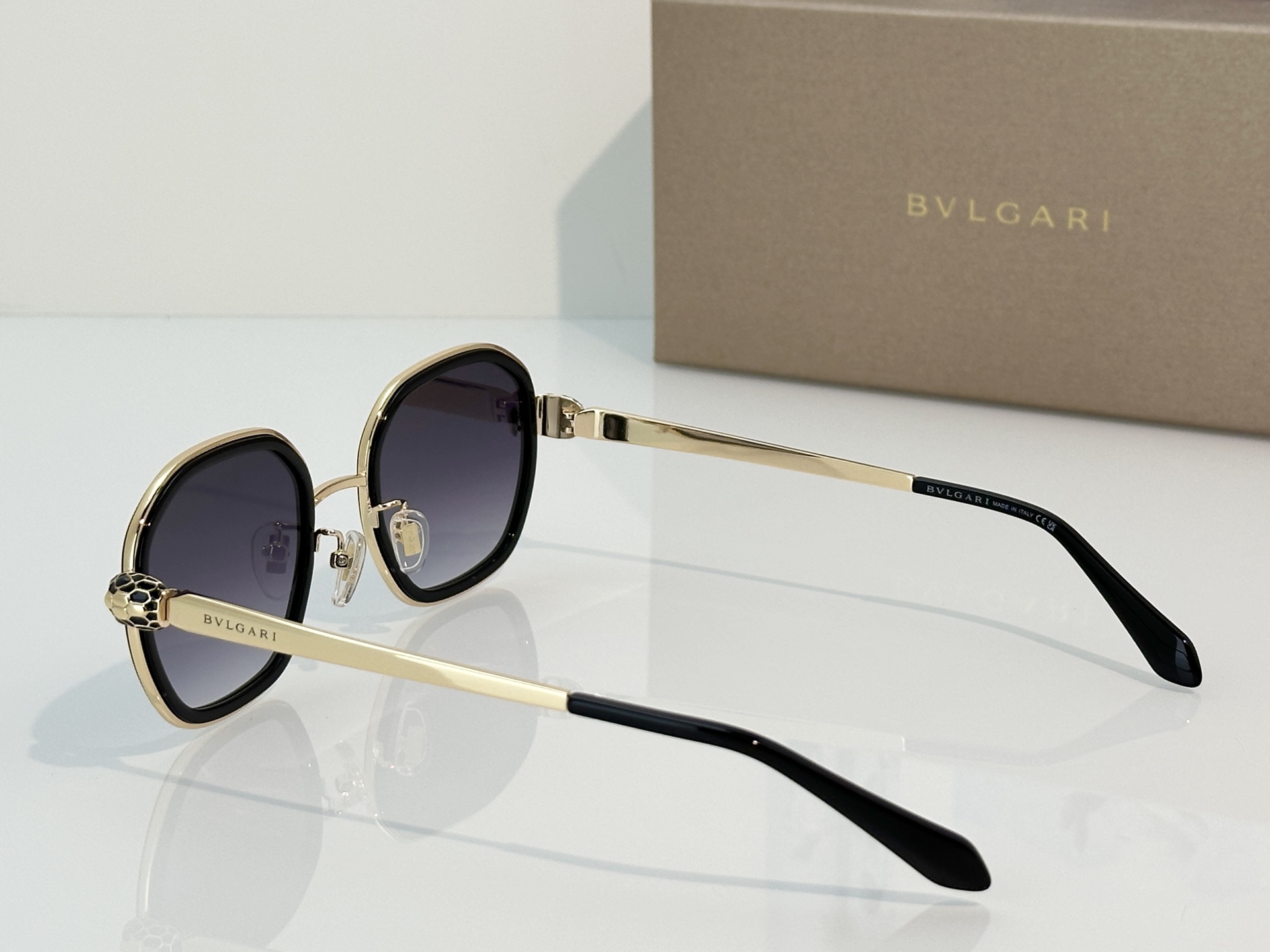 Bvlgari Sunglasses BV40094
