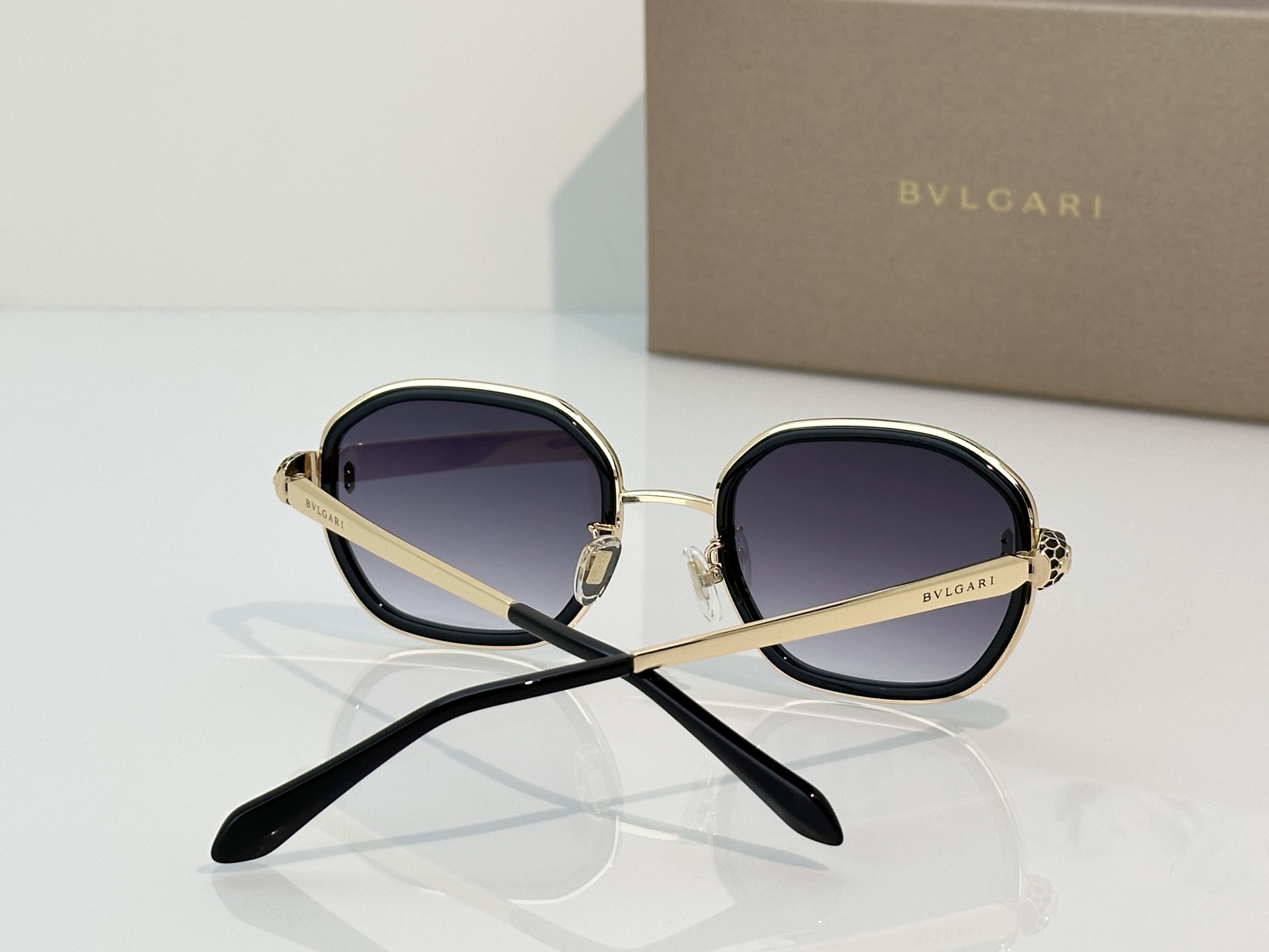 Bvlgari Sunglasses BV40094
