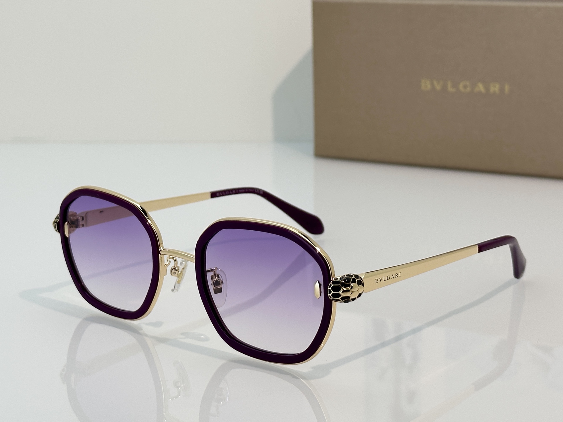Bvlgari Sunglasses BV40094
