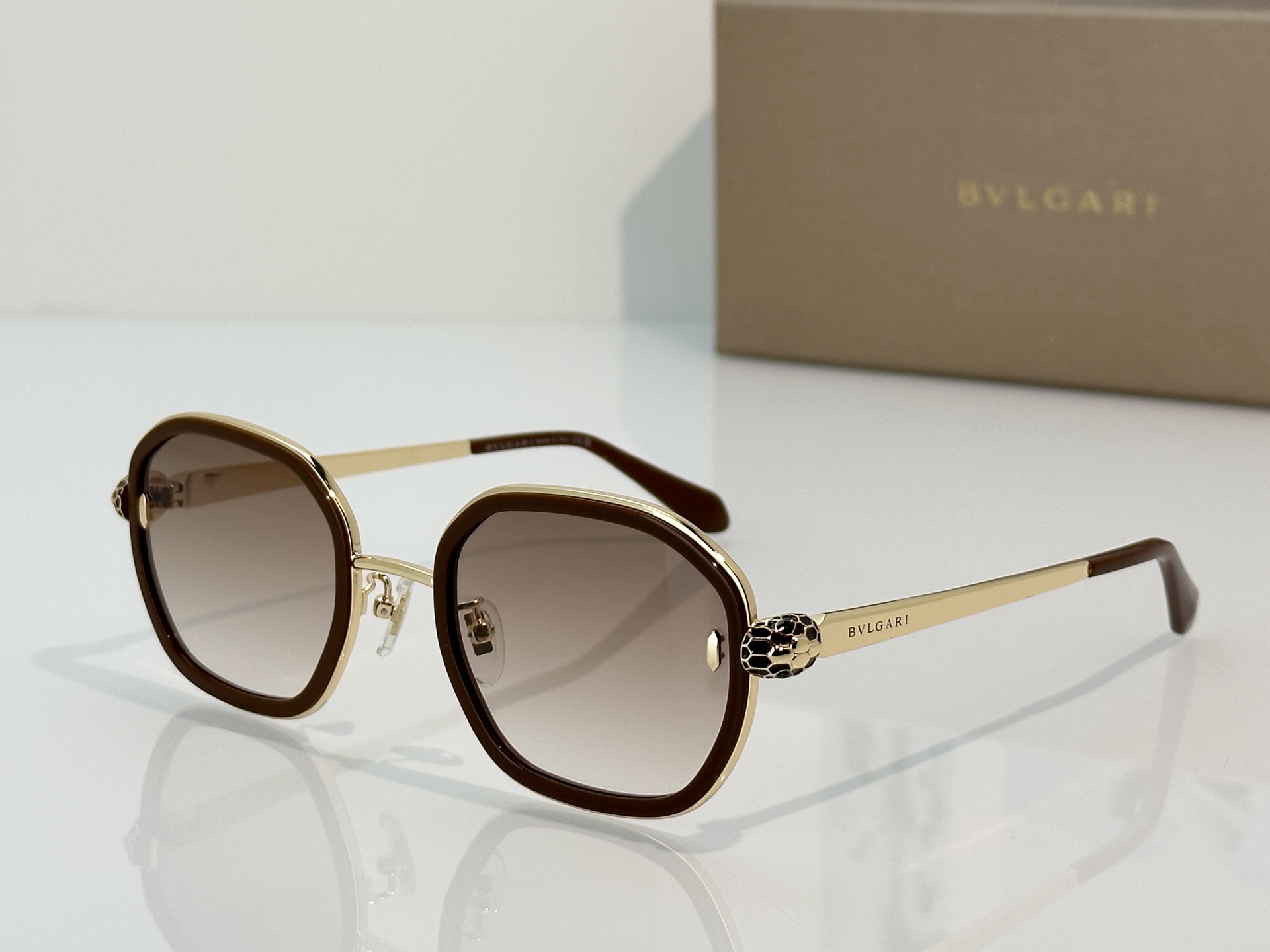 Bvlgari Sunglasses BV40094