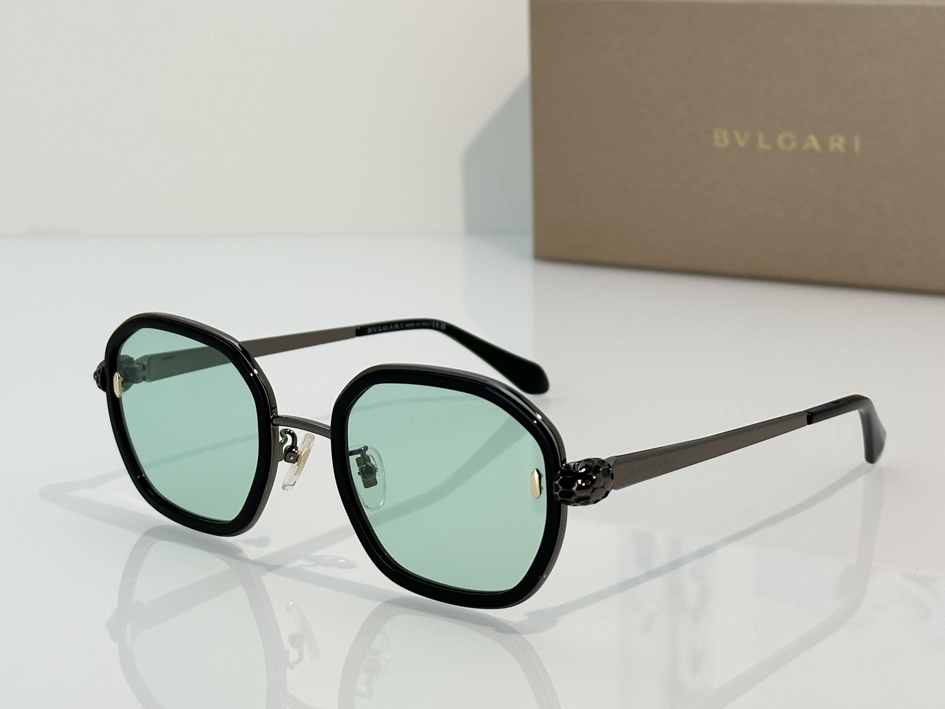 Bvlgari Sunglasses BV40094