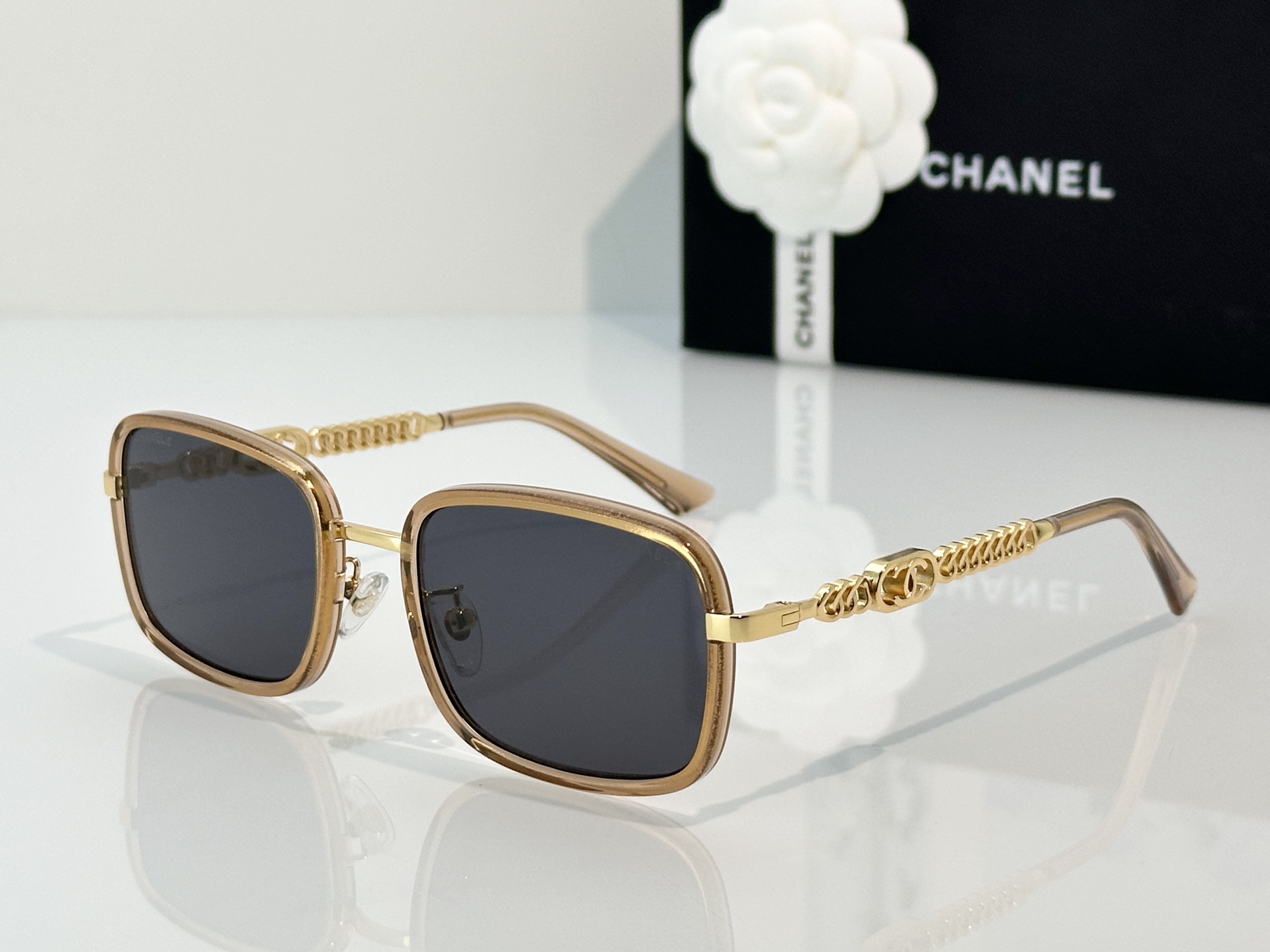 Chanel Sunglasses CH7289B