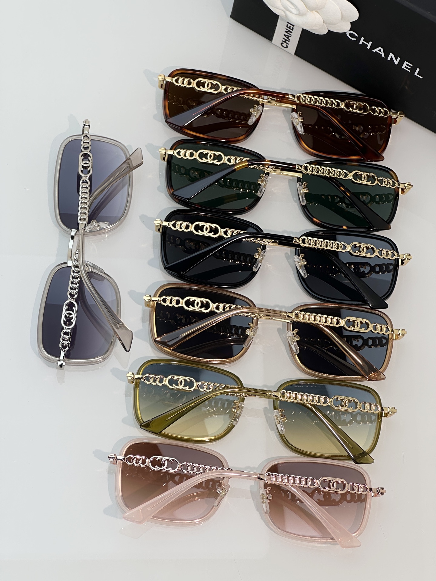 Chanel Sunglasses CH7289B
