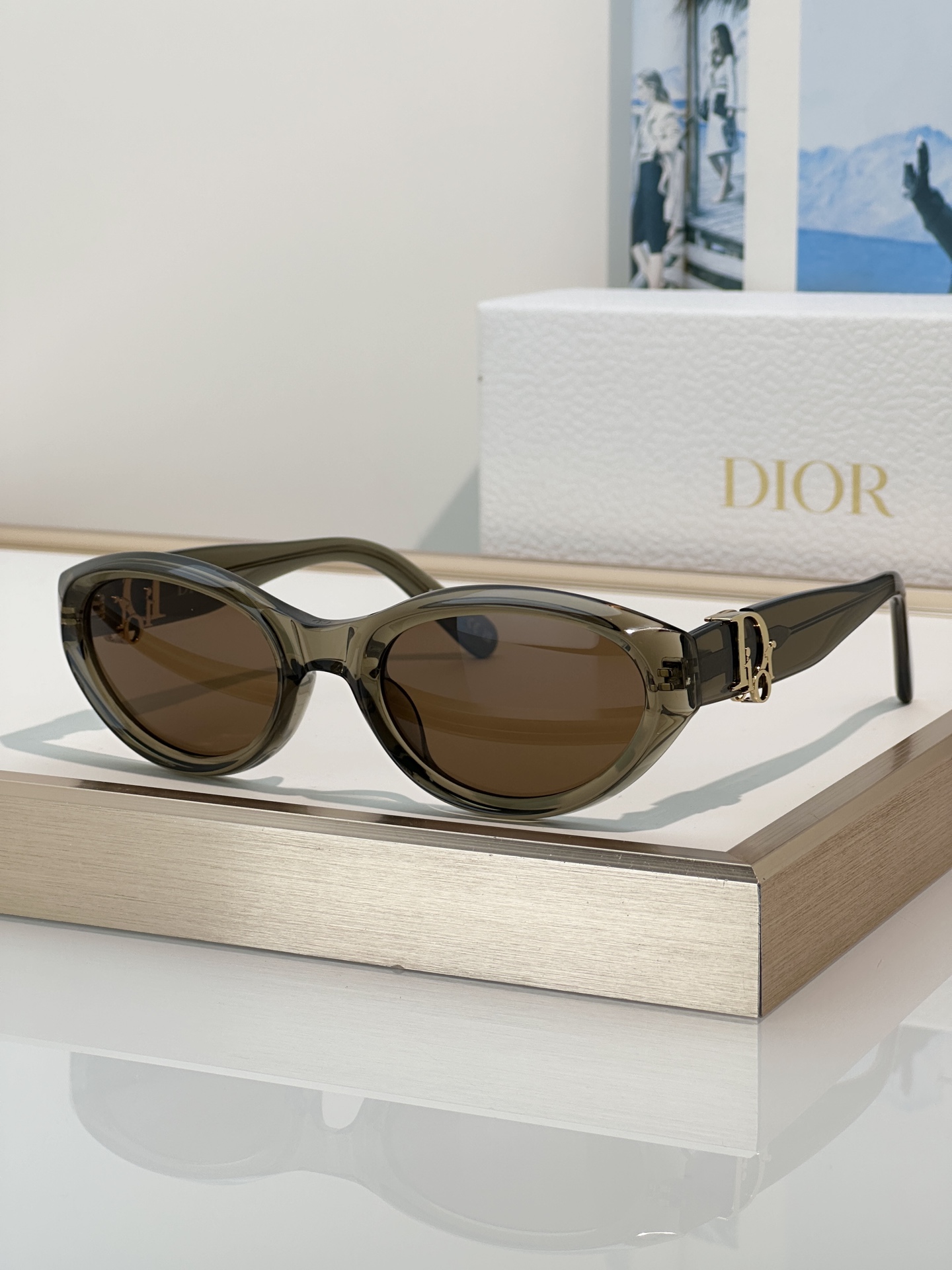Designer Sunglasses Oblique