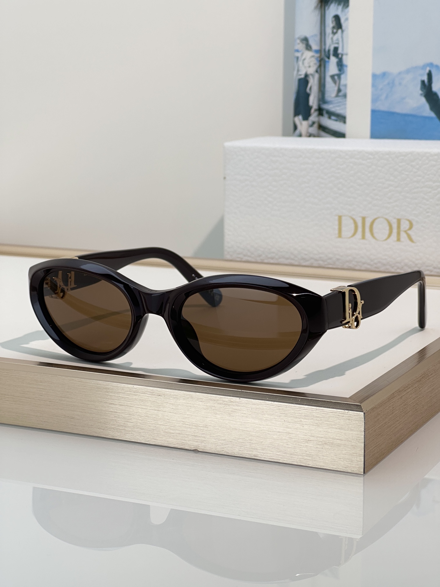 Designer Sunglasses Oblique