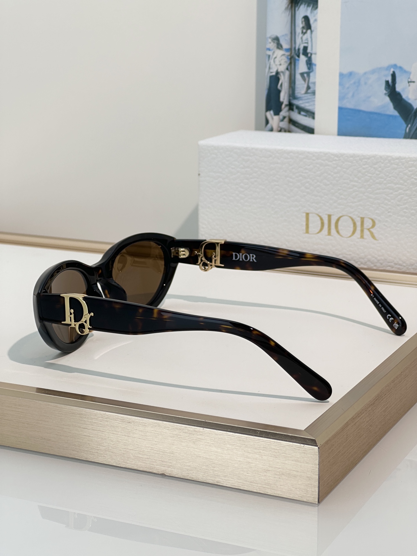 Designer Sunglasses Oblique