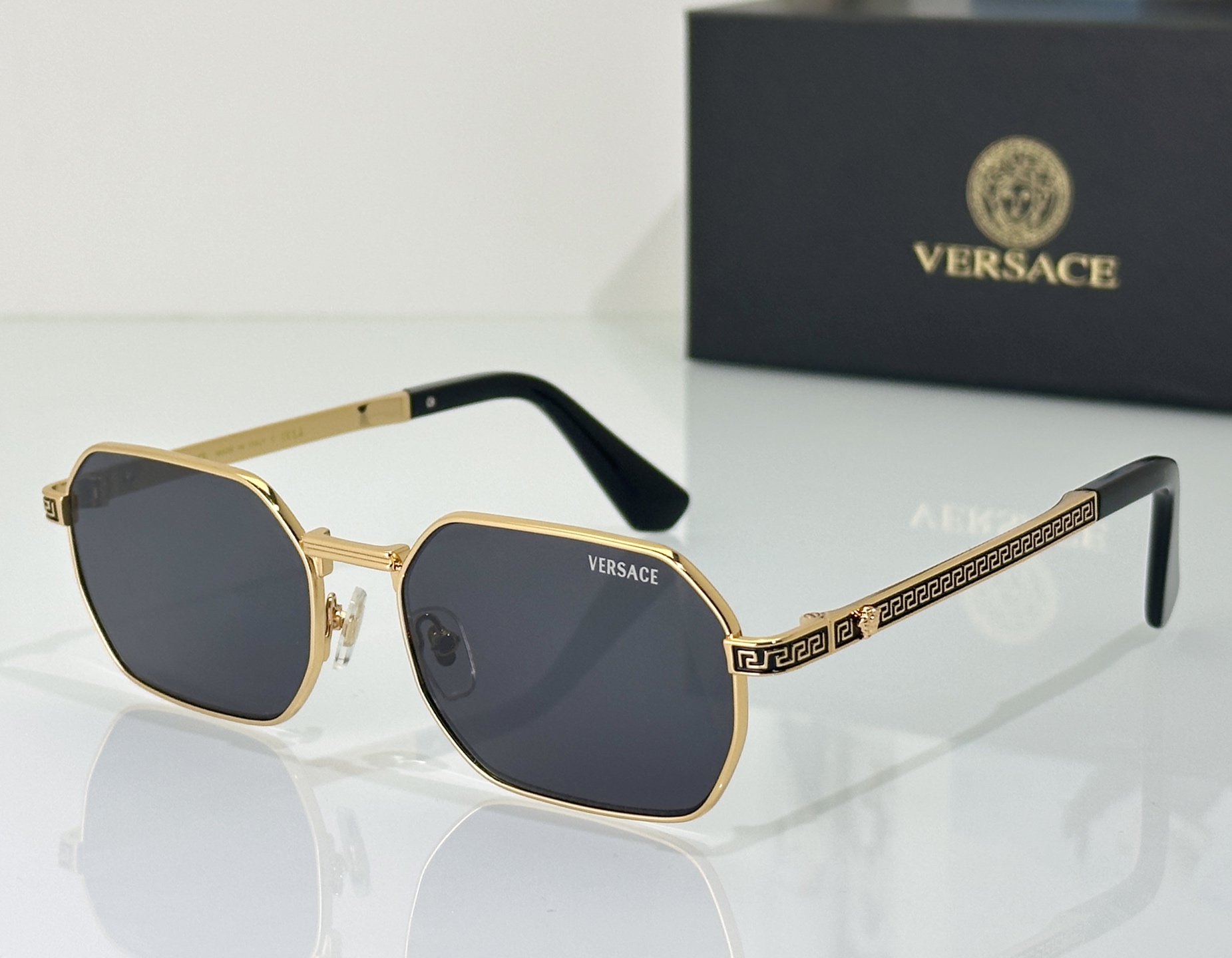Versace Sunglasses VE2186