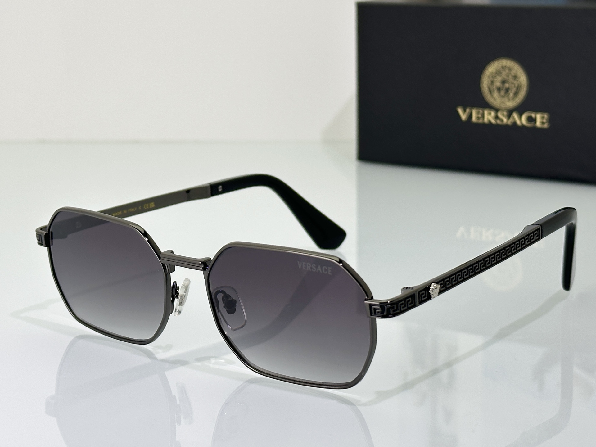 Versace Sunglasses VE2186