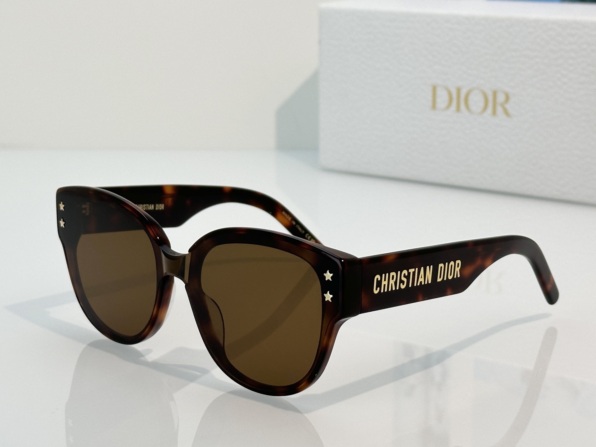 Designer Sunglasses Pacific