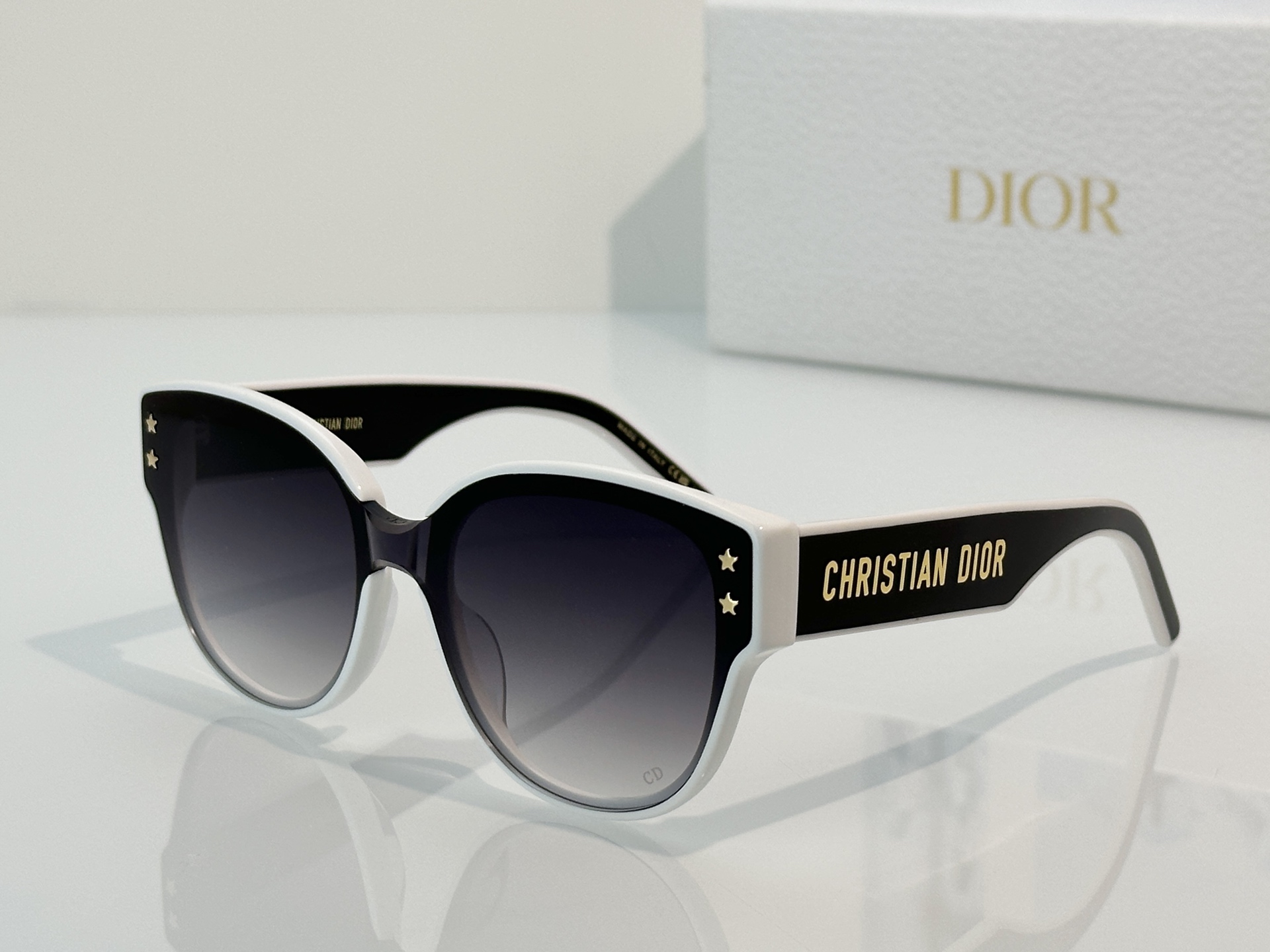 Designer Sunglasses Pacific