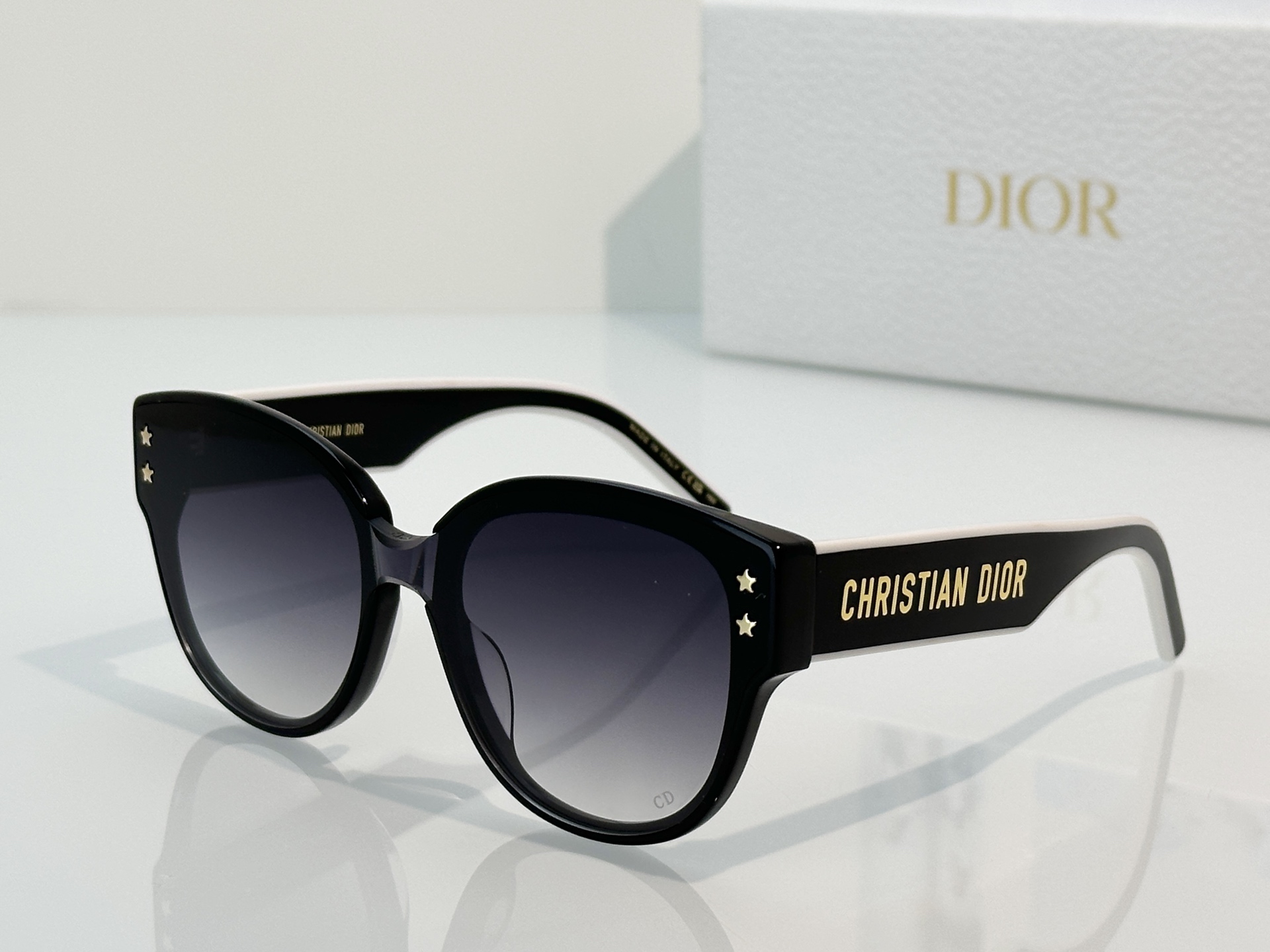 Designer Sunglasses Pacific